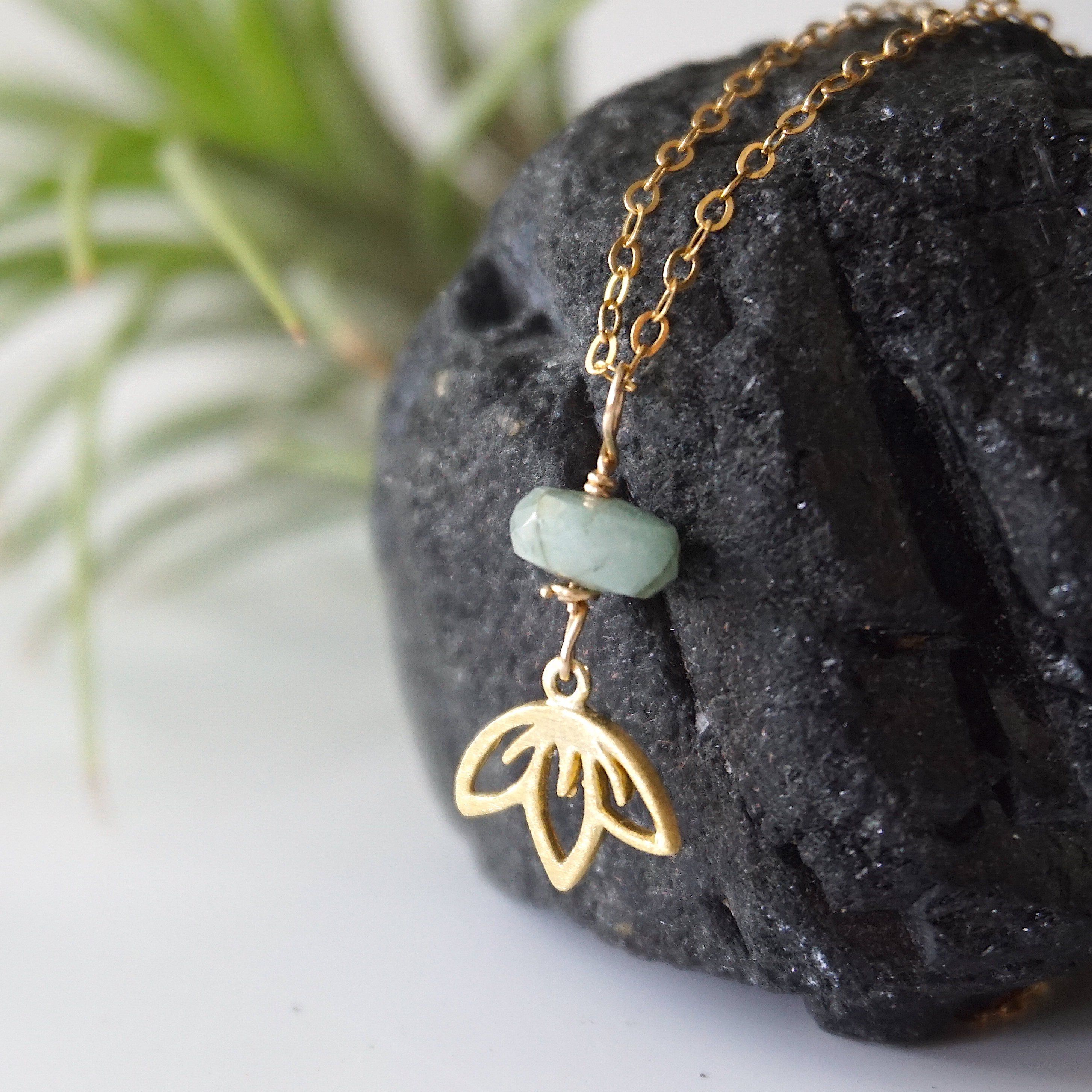 14K Gold Filled Emerald Bead Lotus Charm Necklace for Women - Elegant Jewelry Gift for Birthday, Anniversary & Special Occasions