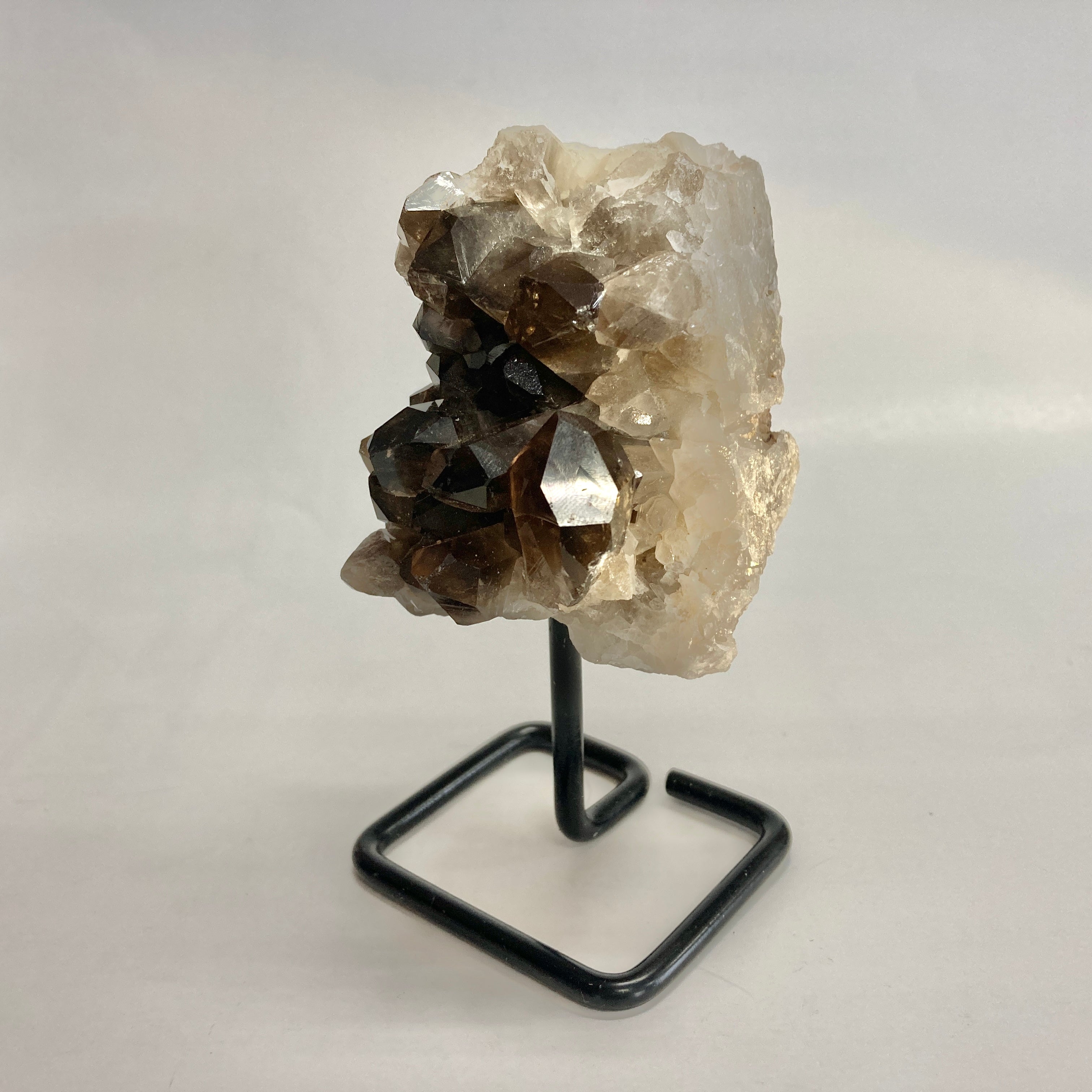 Natural Smoky Quartz Crystal - Healing Stone for Meditation, Chakra Balancing & Energy Cleansing | Perfect for Home Decor, Jewelry Making & Spiritual Practices