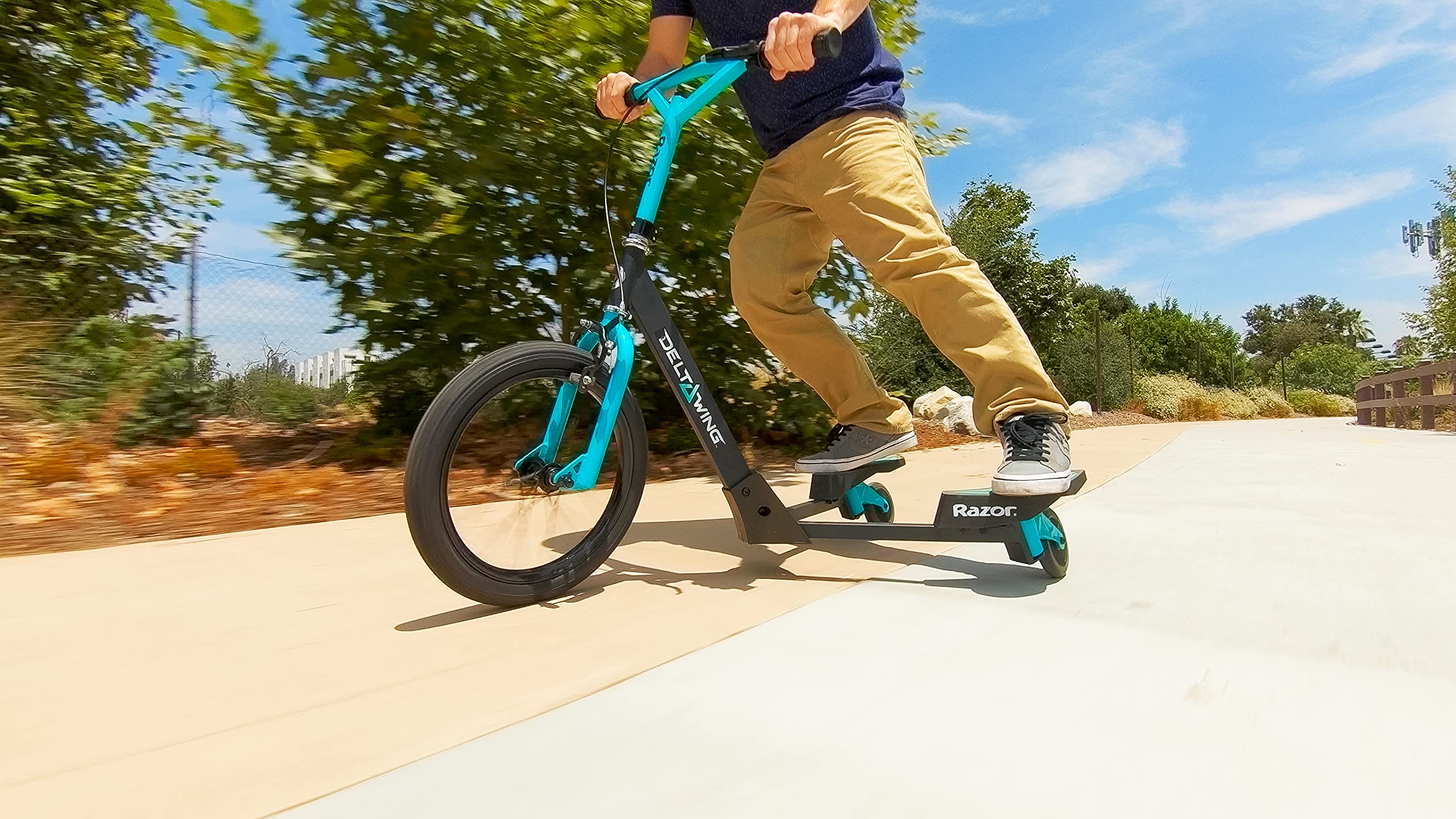 Razor DeltaWing Kick Scooter for Kids & Adults - Lightweight Aluminum Frame, Smooth Ride, Black/Mint Green - Perfect for Commuting, Neighborhood Fun & Outdoor Adventures