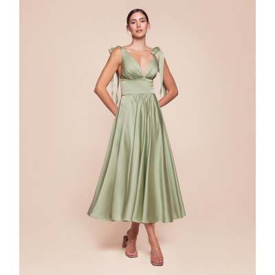 A Dream Come True: The Story of Emma and Her Ladivine Wedding Dress