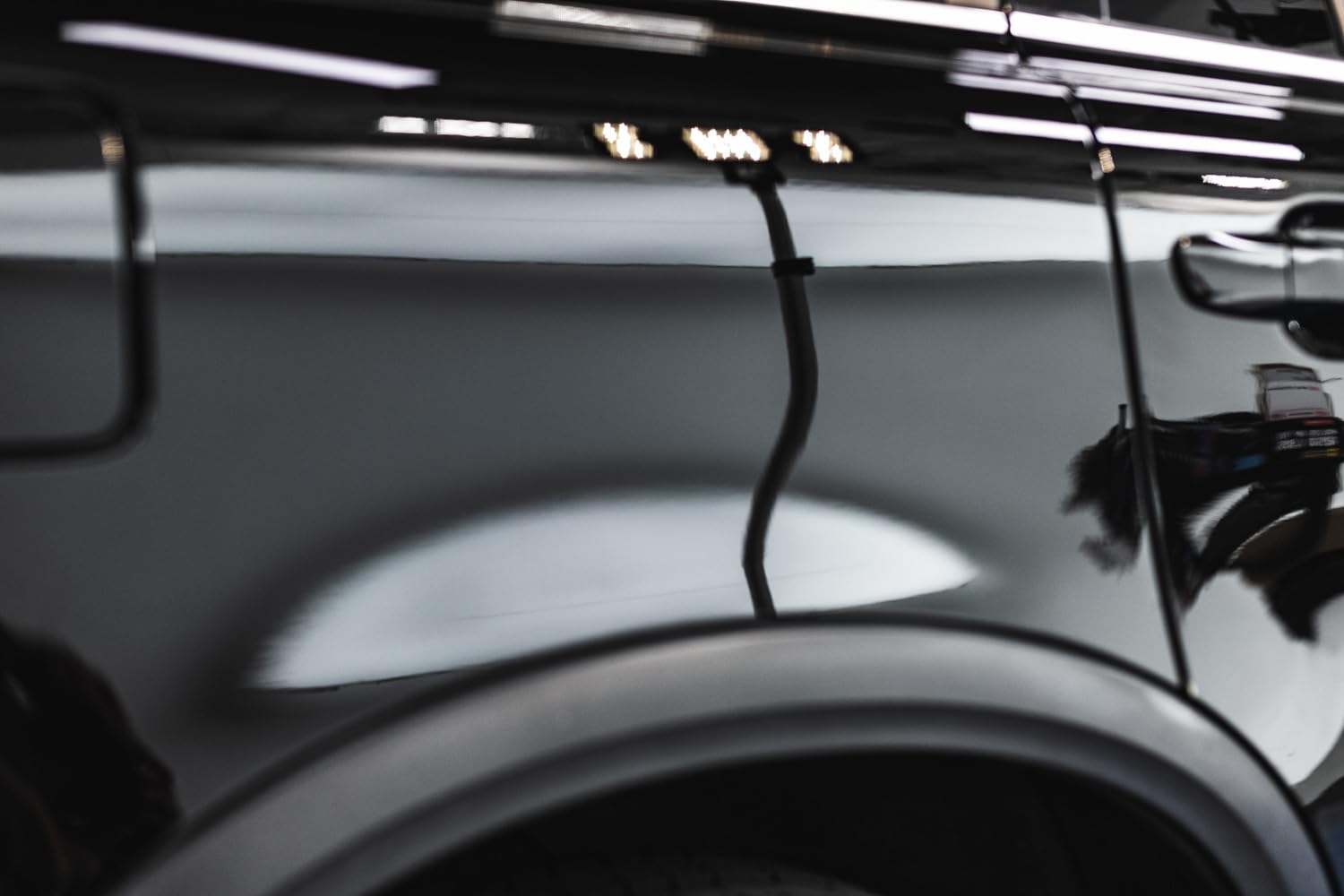 Koch-Chemie Micro Cut & Finish Polishing Compound with Carnauba Wax - 5L Professional Car Detailing Polish for Holograms, Fine Scratches & Sanding Marks Removal - Long-Term Sealing & Protection - Ideal for Auto Body Shops & DIY Car Enthusiasts