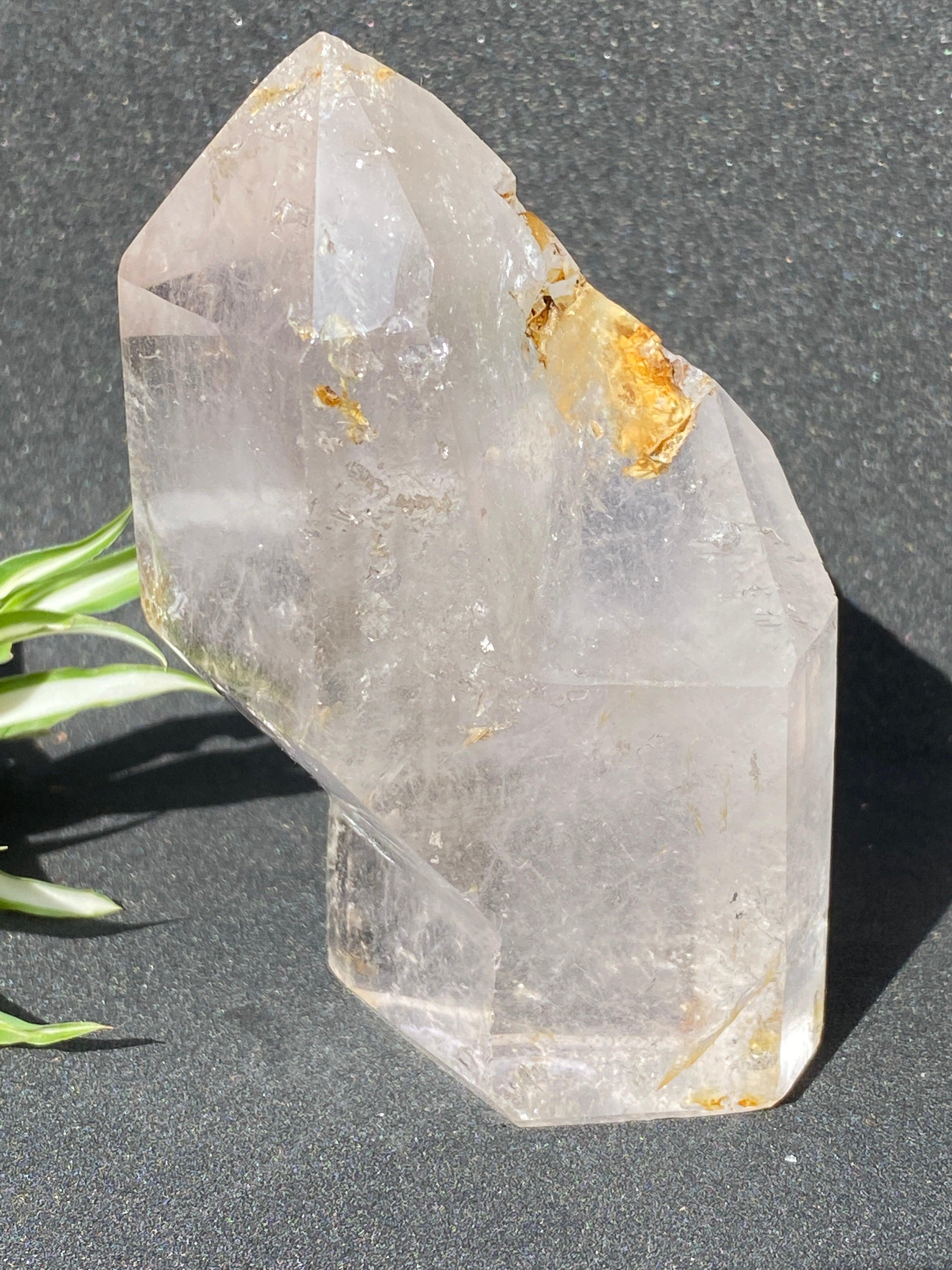 Natural Clear Quartz Freeform Generator Stone - CR0976 for Energy Healing, Meditation & Home Decor