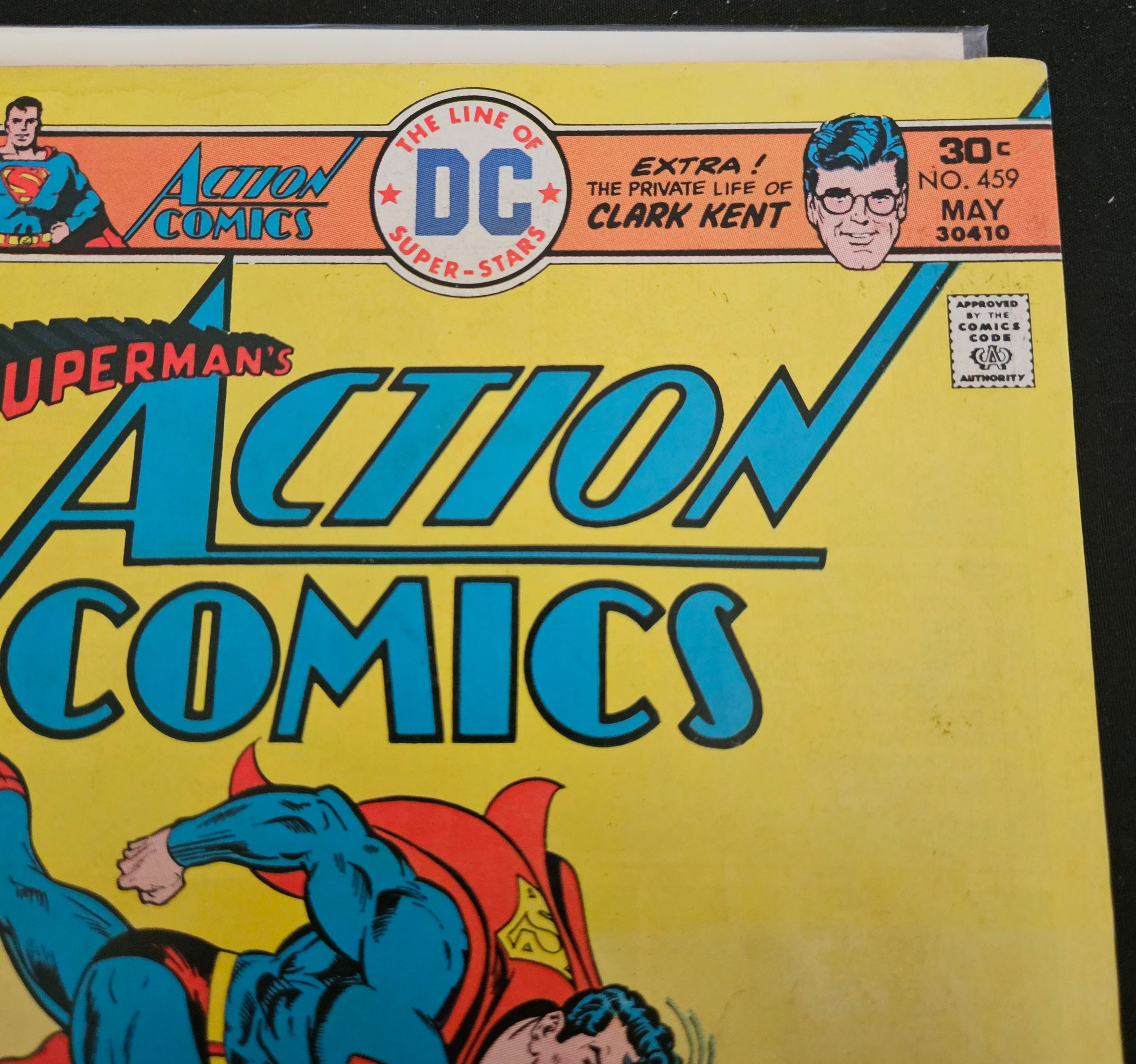 Action Comics #459: The Great Superman Hoax! | DC Comics | 1976 Vintage Collector's Edition | Perfect for Comic Book Enthusiasts & Superhero Fans