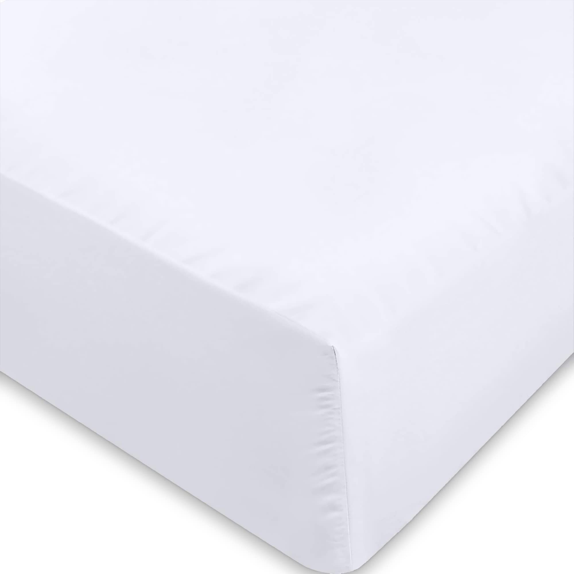 Premium White King Fitted Sheet - Soft Poly-Cotton Blend, Hotel Quality Deep Pocket King Size Bed Sheet | Fade, Shrink & Wrinkle Resistant | Easy Care Cotton Fitted Bed Cover for Luxurious Home, Guest Room or Vacation Rental Comfort