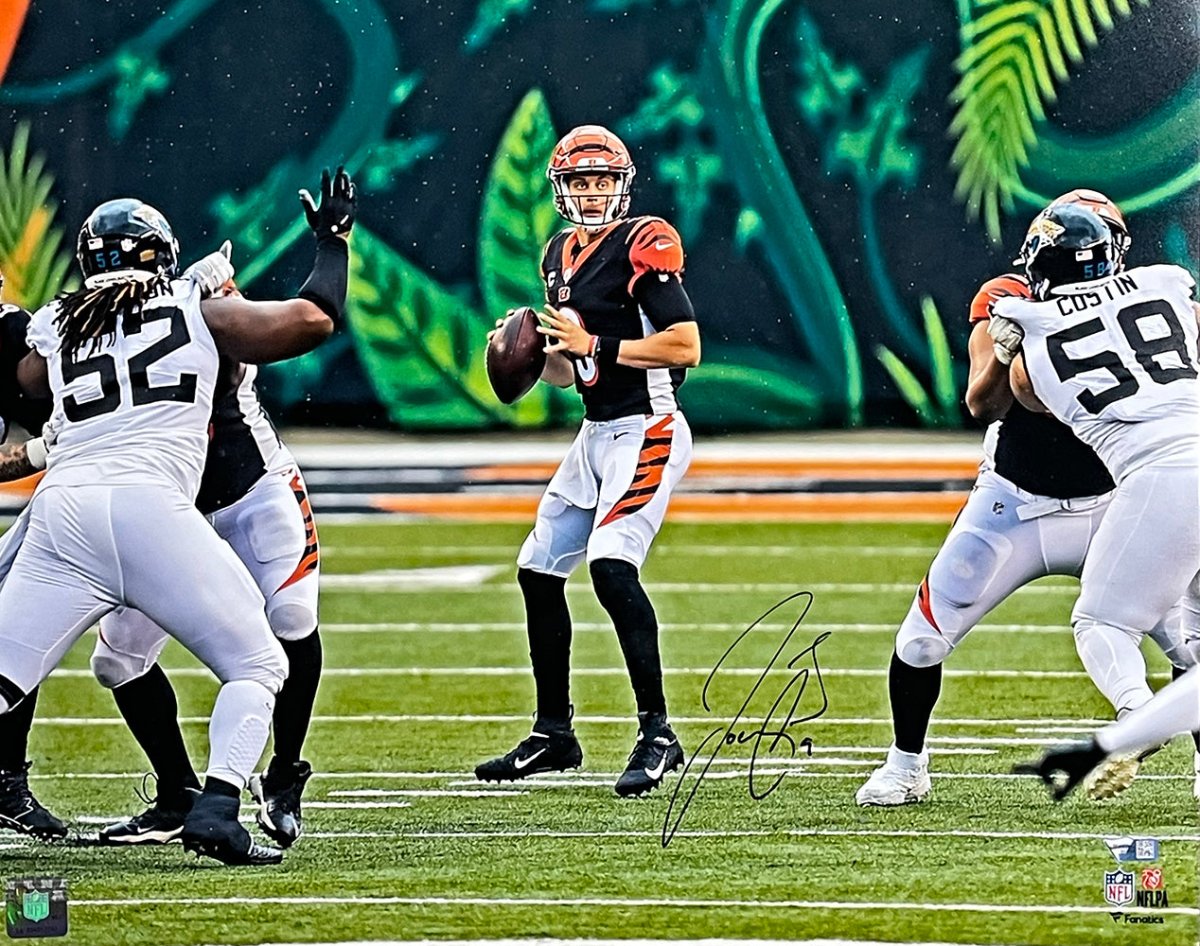 Joe Burrow Autographed 16x20 Cincinnati Bengals Photo - Limited Edition NFL Memorabilia - Perfect for Sports Collectors, Man Cave Decor, and Bengals Fans Gifts