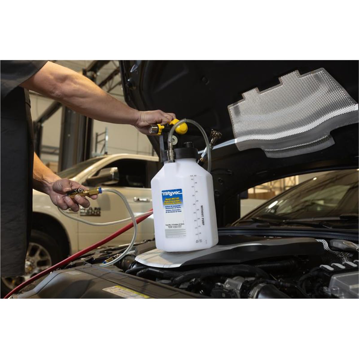 Mityvac MV7110 2.5 Gallon Fluid Extractor & Dispenser - 120 PSI for Evacuating, Refilling, Bleeding Hydraulic Brake/Clutch Systems | Works with Compressed Air, Vacuum or Positive Pressure | Ideal for Automotive Repair, DIY Maintenance & Fluid Transfer