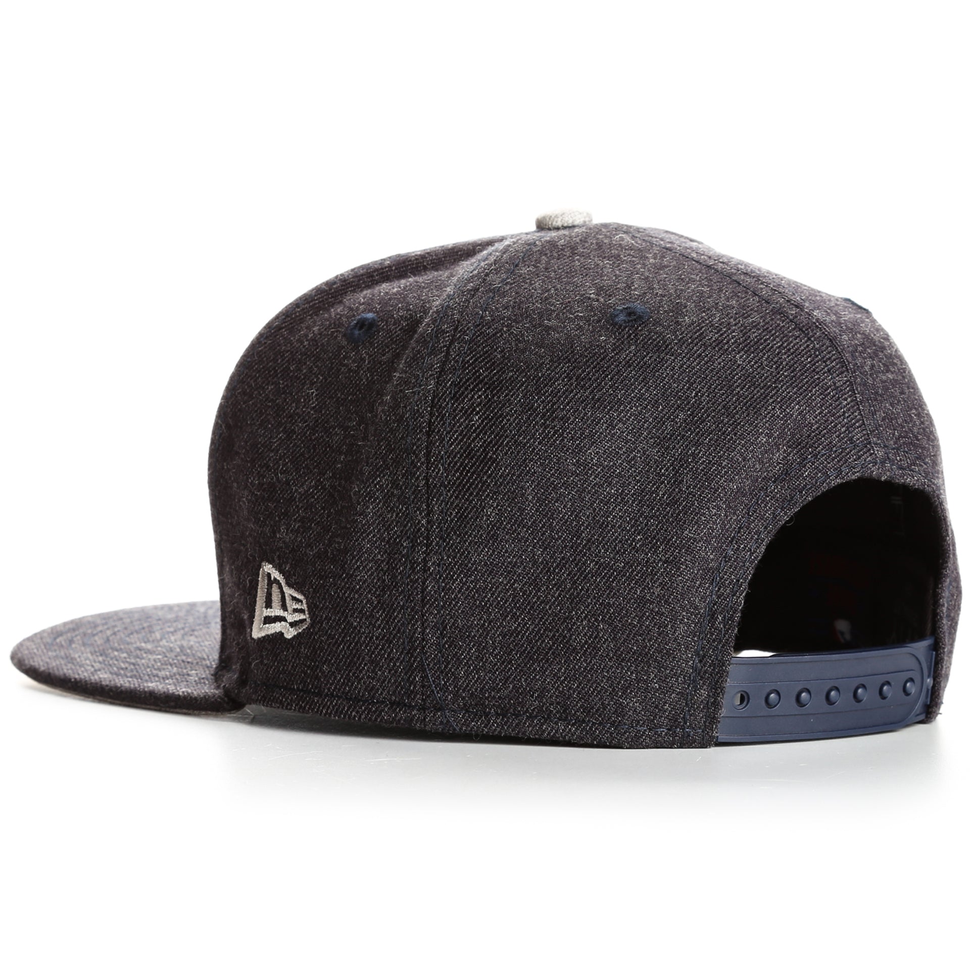 New Era 9Fifty New York Yankees Heather Hype Snapback Cap - Charcoal Heather - Official MLB Baseball Hat for Men & Women - Perfect for Sports Fans, Streetwear Fashion & Casual Outfits