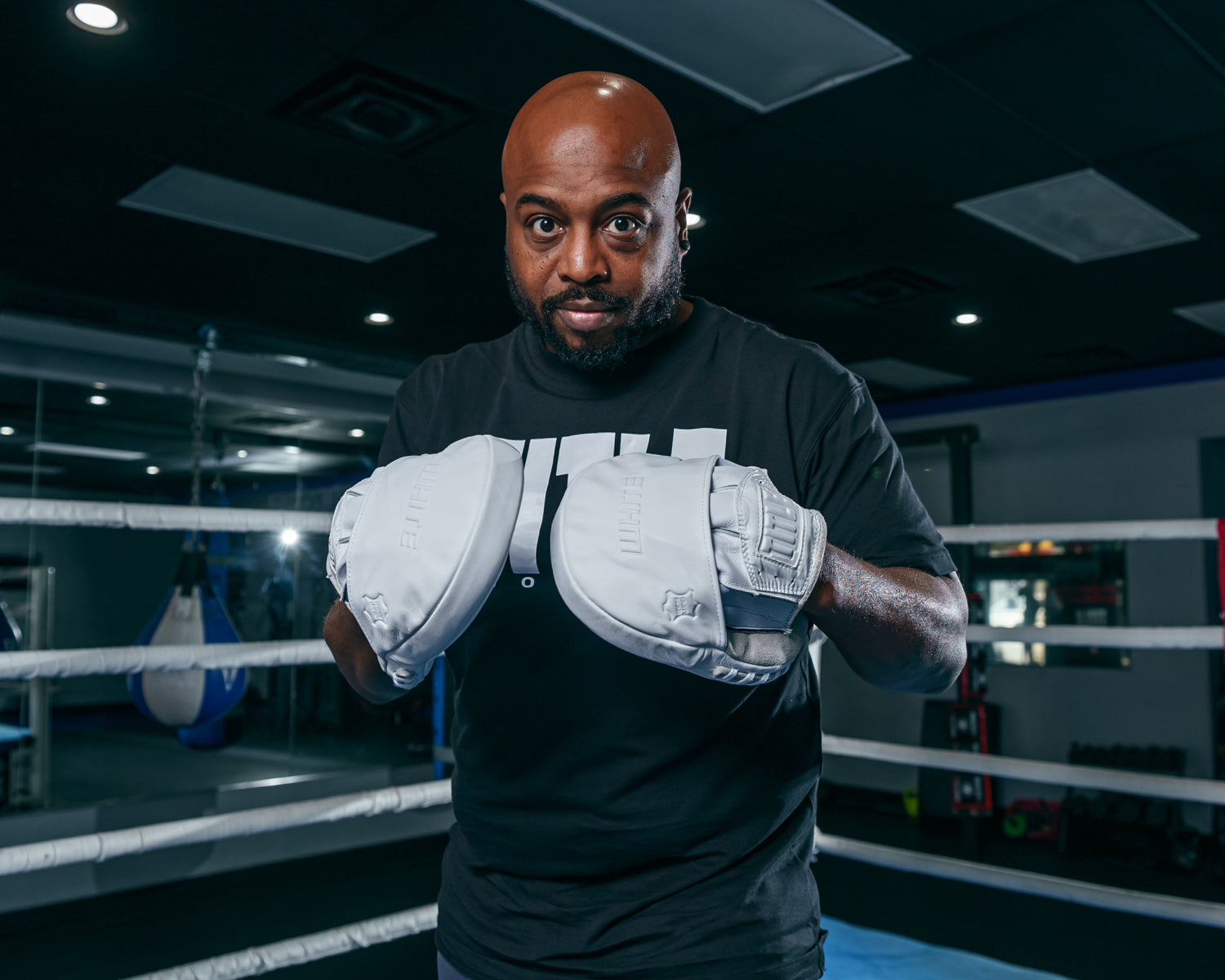 White Punch Mitts 2.0 - Premium Boxing Training Gloves for MMA, Kickboxing & Fitness - Perfect for Home Gym, Martial Arts Practice & Cardio Workouts