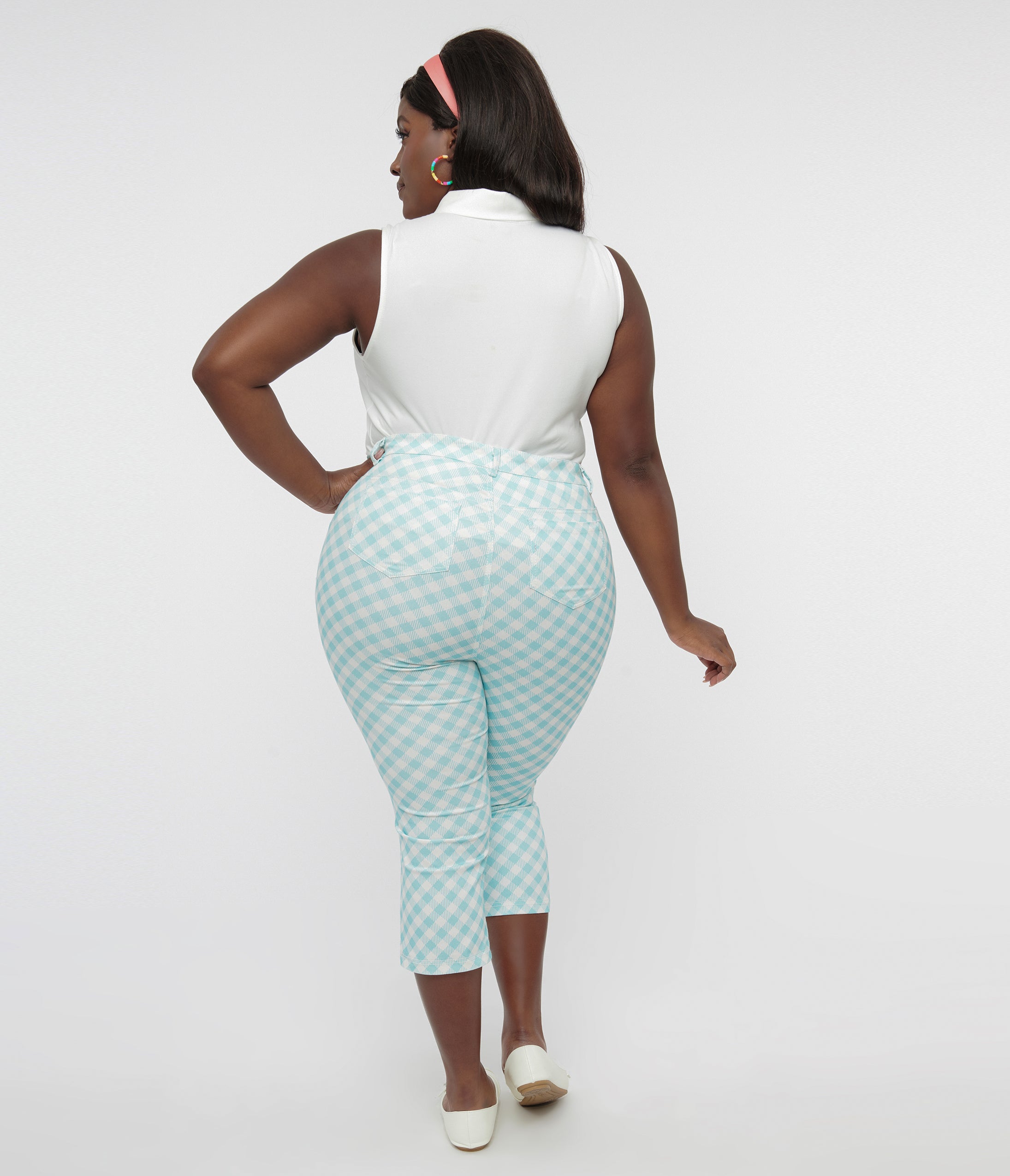 Smak Parlour Plus Size Light Blue & White Gingham Capri Pants for Women | Comfortable Summer Casual Wear | Perfect for Beach, Picnic & Outdoor Activities