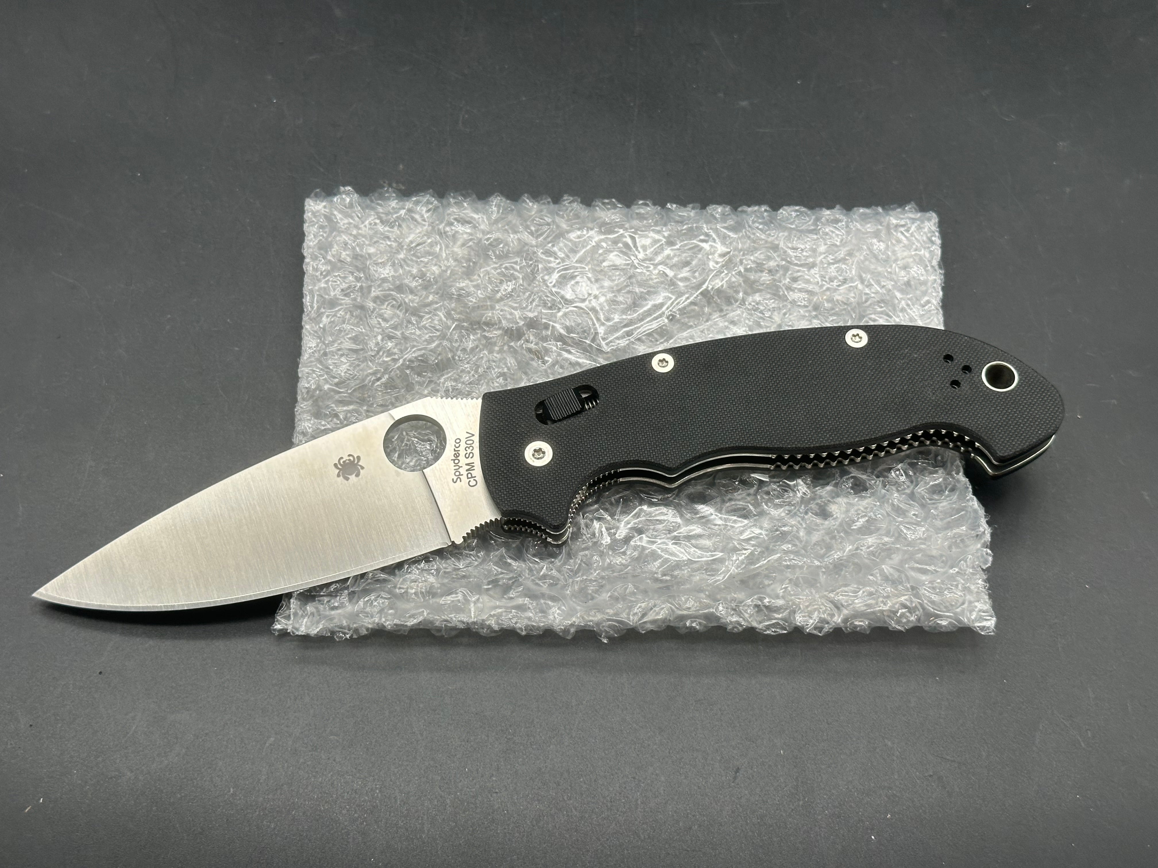 Spyderco Manix XL Folding Knife - Black G10 Handle, CPM-S30V Steel Blade, Lightweight EDC Pocket Knife for Outdoor Camping, Hiking & Survival Gear