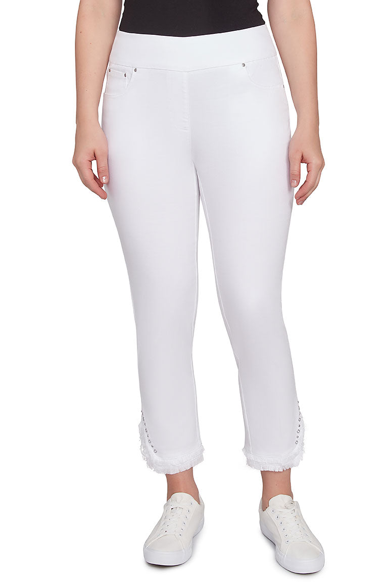 Stylish White Monochrome Moment Denim Ankle Pants for Women - Trendy High Waist Skinny Jeans for Casual Wear & Everyday Outfits
