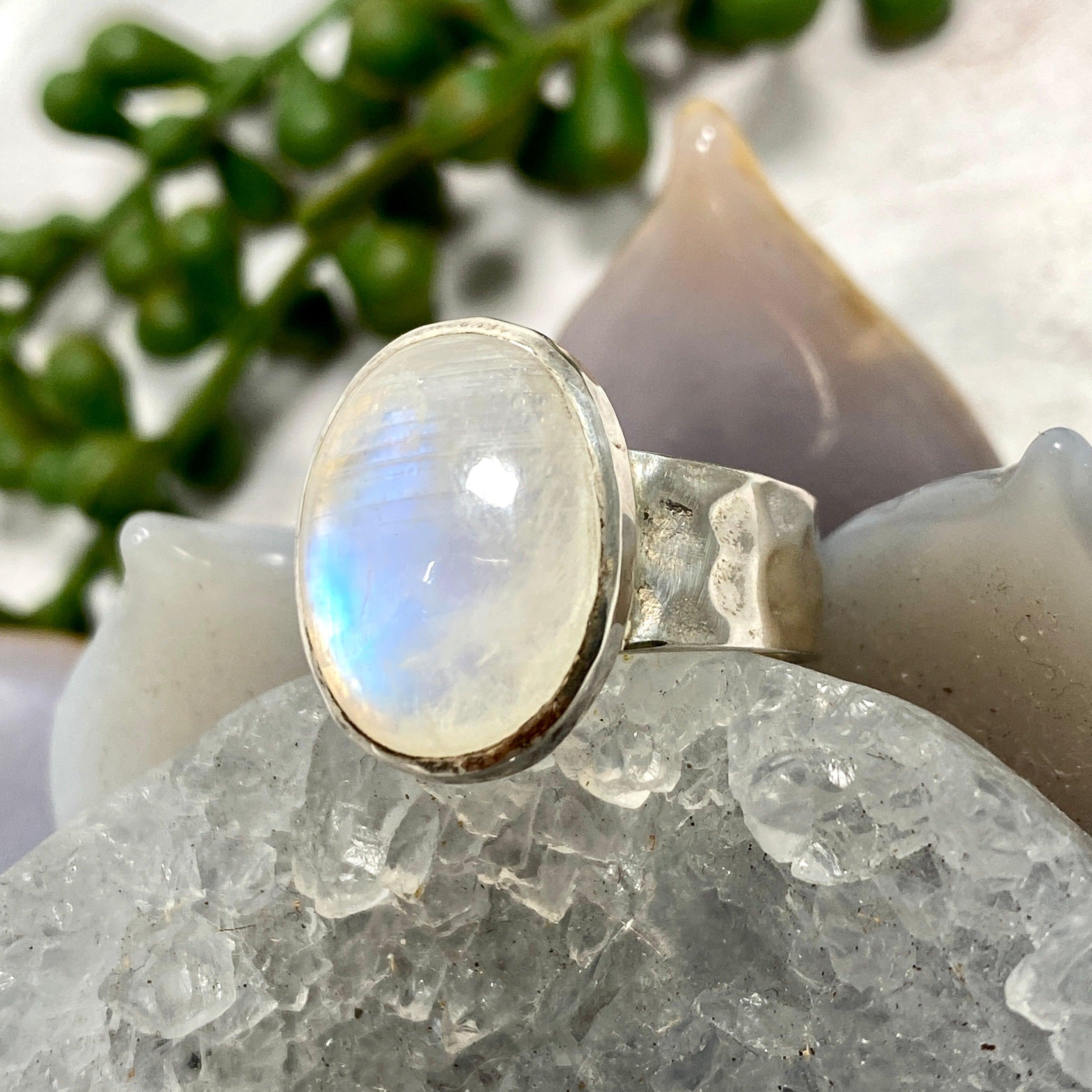 Moonstone Oval Beaten Band Ring Size 8 - KRGJ1783 | Elegant Boho Jewelry for Women, Perfect for Weddings, Parties & Everyday Wear