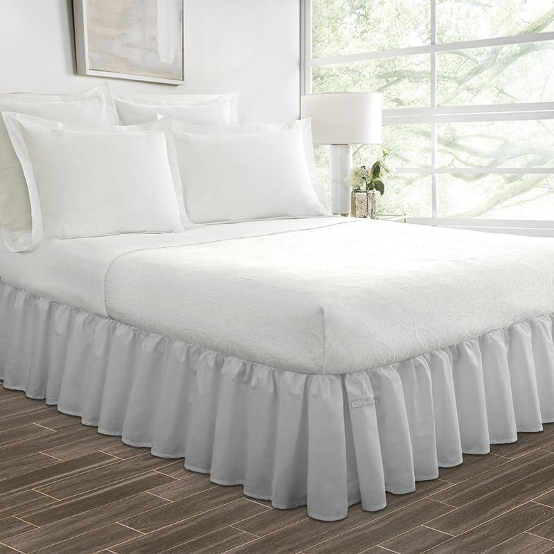 SGI Bedding 16 Inch Ruffled Bed Skirt - Microfiber Dust Ruffle with Fade & Wrinkle Resistance - Anti-Static Queen Size Bed Skirt in Light Grey - Perfect for Guest Rooms, Master Bedrooms & Home Decor