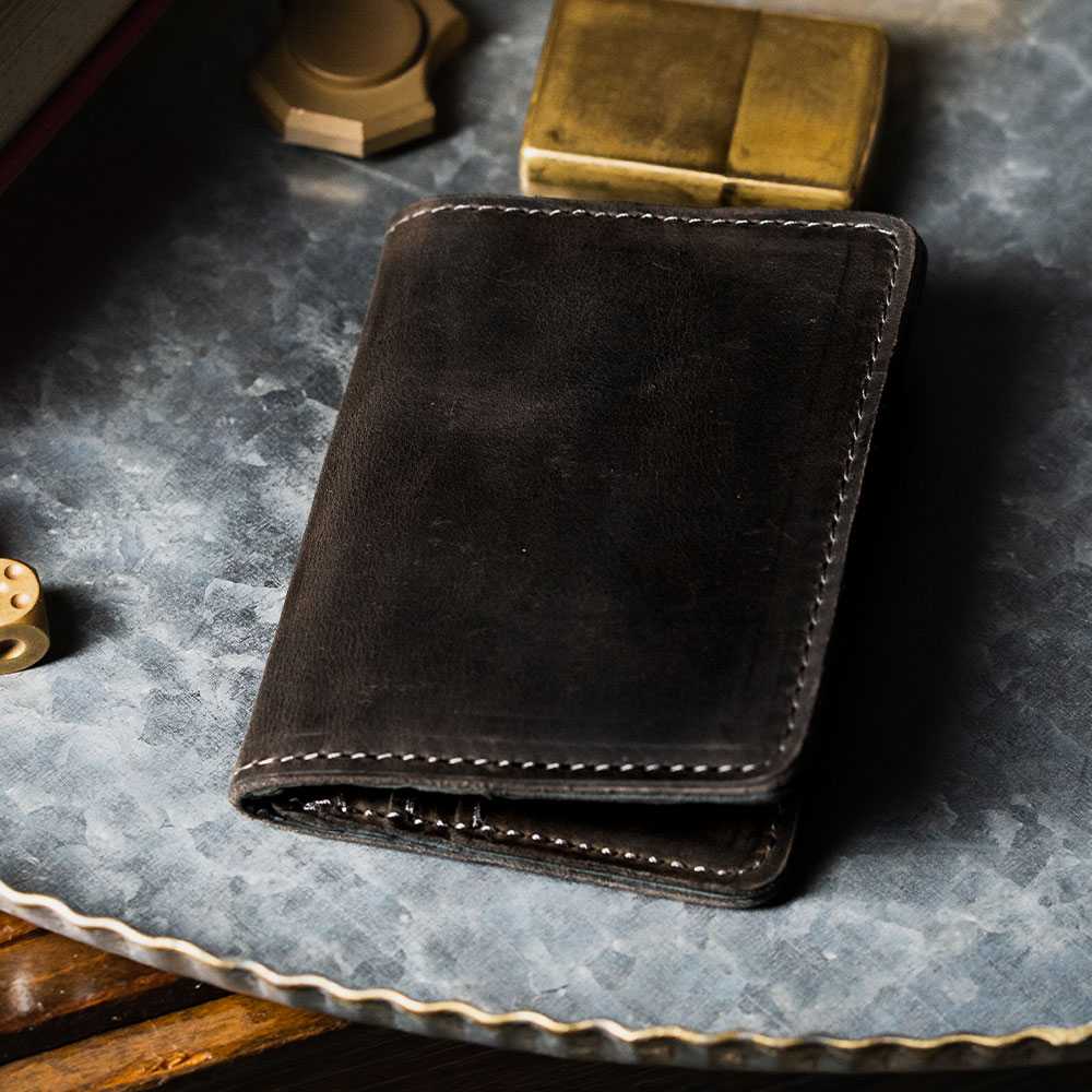 Premium Crater Bifold Wallet with Zipper - RFID Blocking Leather Wallet for Men, Slim Minimalist Design for Everyday Carry & Travel