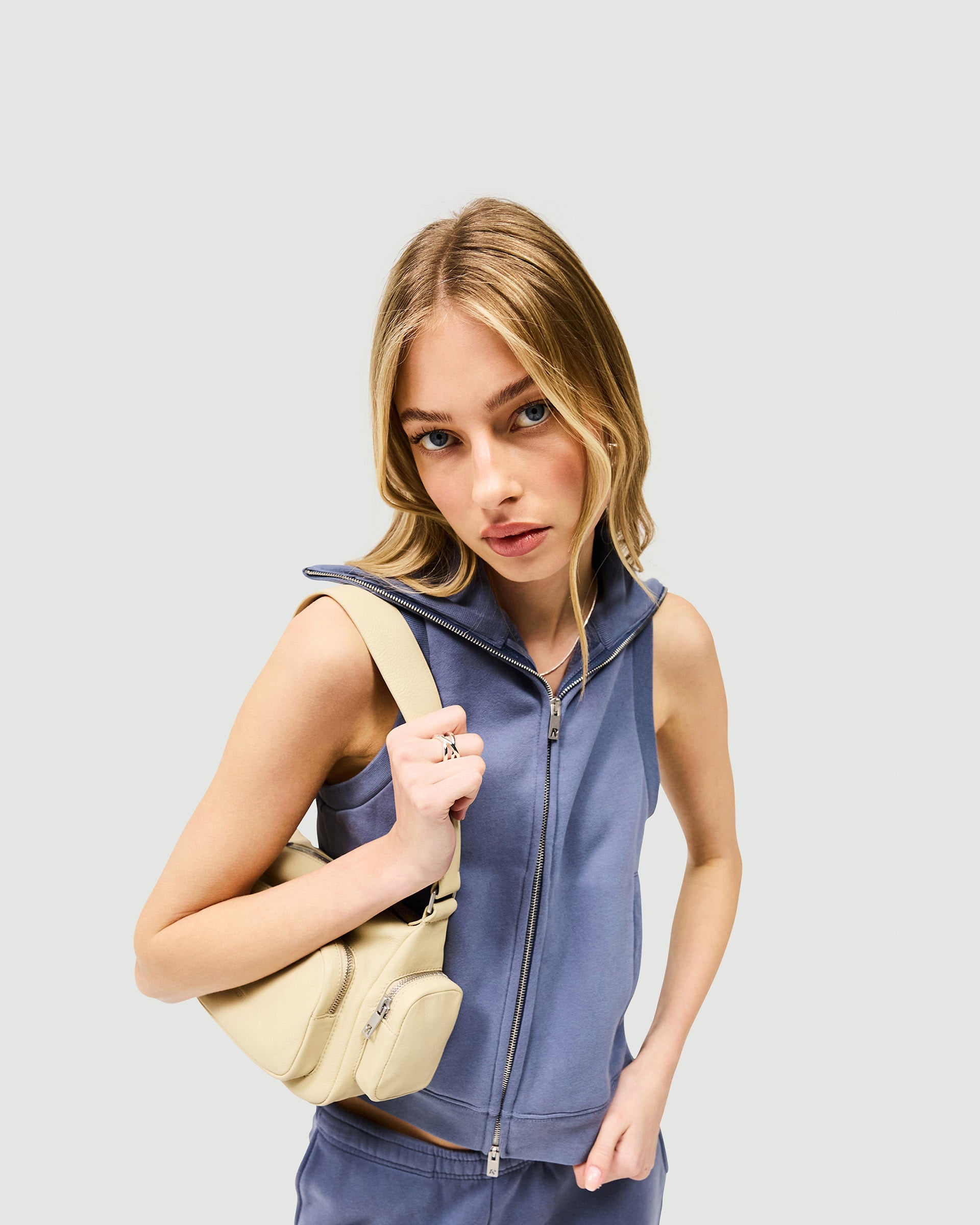 Owners Club Gilet Vest in Steel Blue - Lightweight & Stylish for Outdoor Activities, Hiking, and Casual Wear