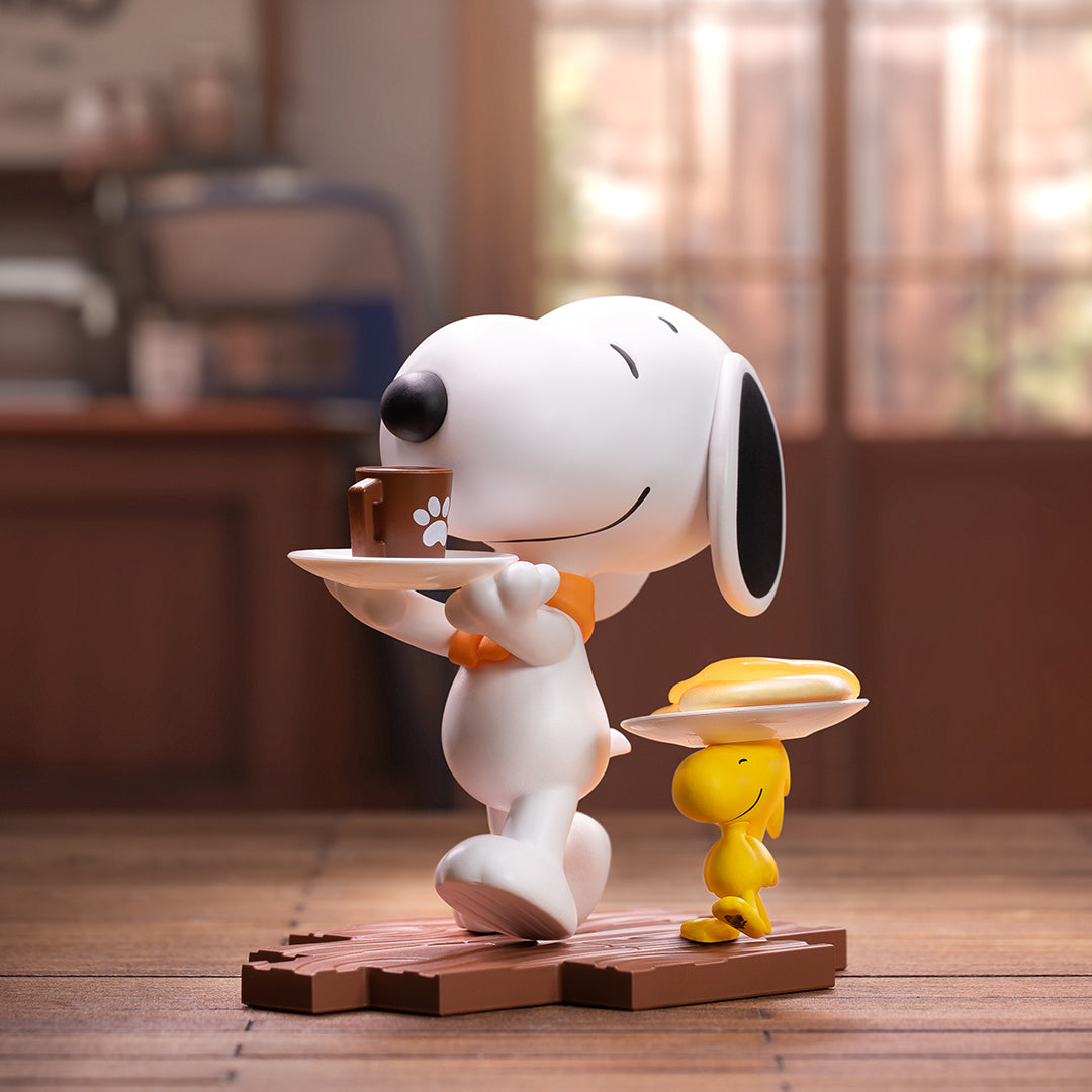 POP MART Snoopy The Best Friends Series Blind Box Collectible Figures - Cute Peanuts Gang Character Toys for Display, Gifts & Surprise Unboxing Fun