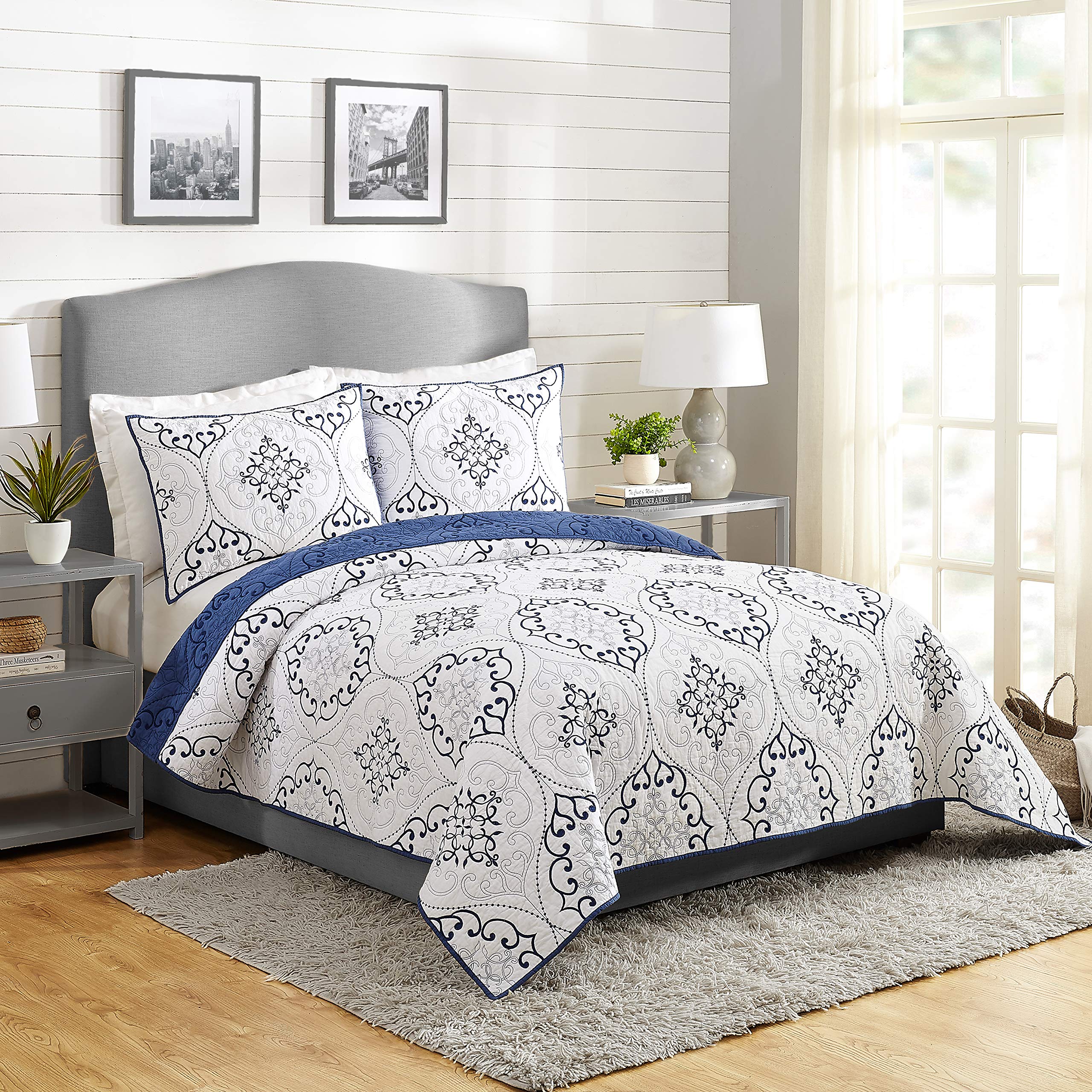 MODERN HEIRLOOM Chambers 3-Piece Quilt Set - Full/Queen Size Navy Blue Bedding - Cozy Comfort for Master Bedroom, Guest Room & Dorm