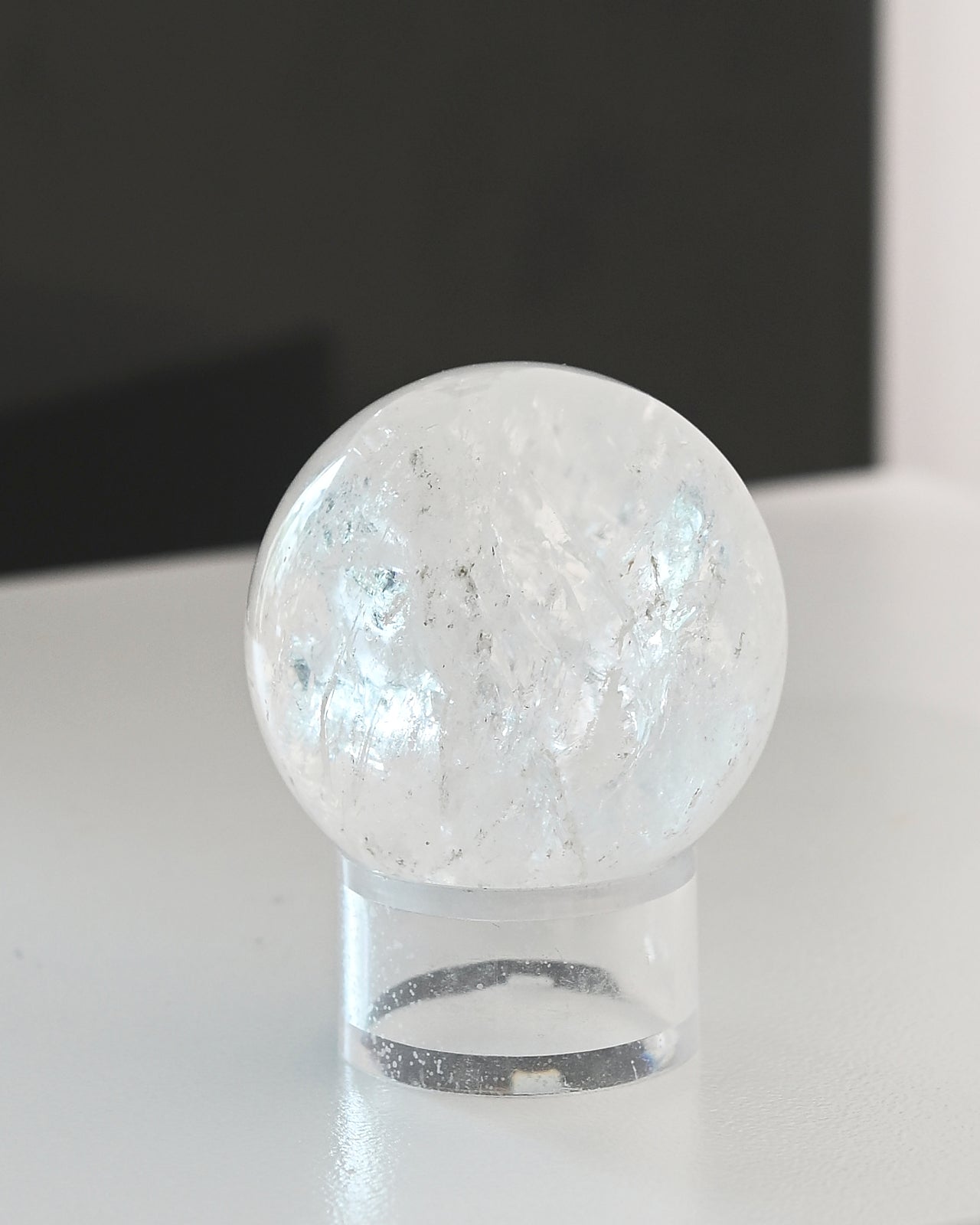 2.5 Inch Clear Quartz Crystal Sphere - Natural Healing Stone for Meditation, Reiki, and Energy Work - Perfect for Home Decor, Spiritual Gifts, and Feng Shui