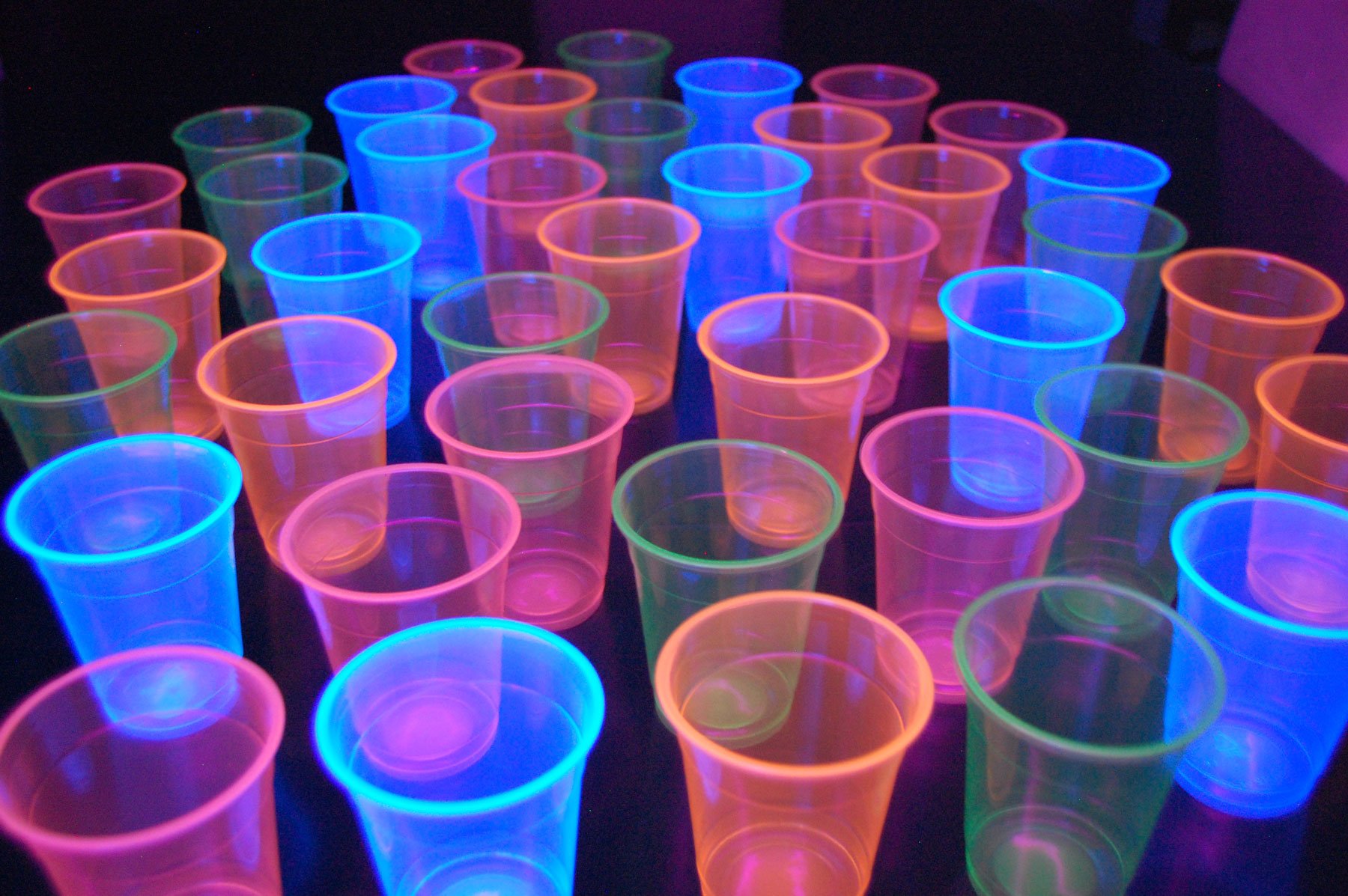 DirectGlow 12oz Neon Party Cups - Blacklight Reactive Plastic Cups (Multicolor, 40-Pack) for Glow in the Dark Parties, Raves & UV Events