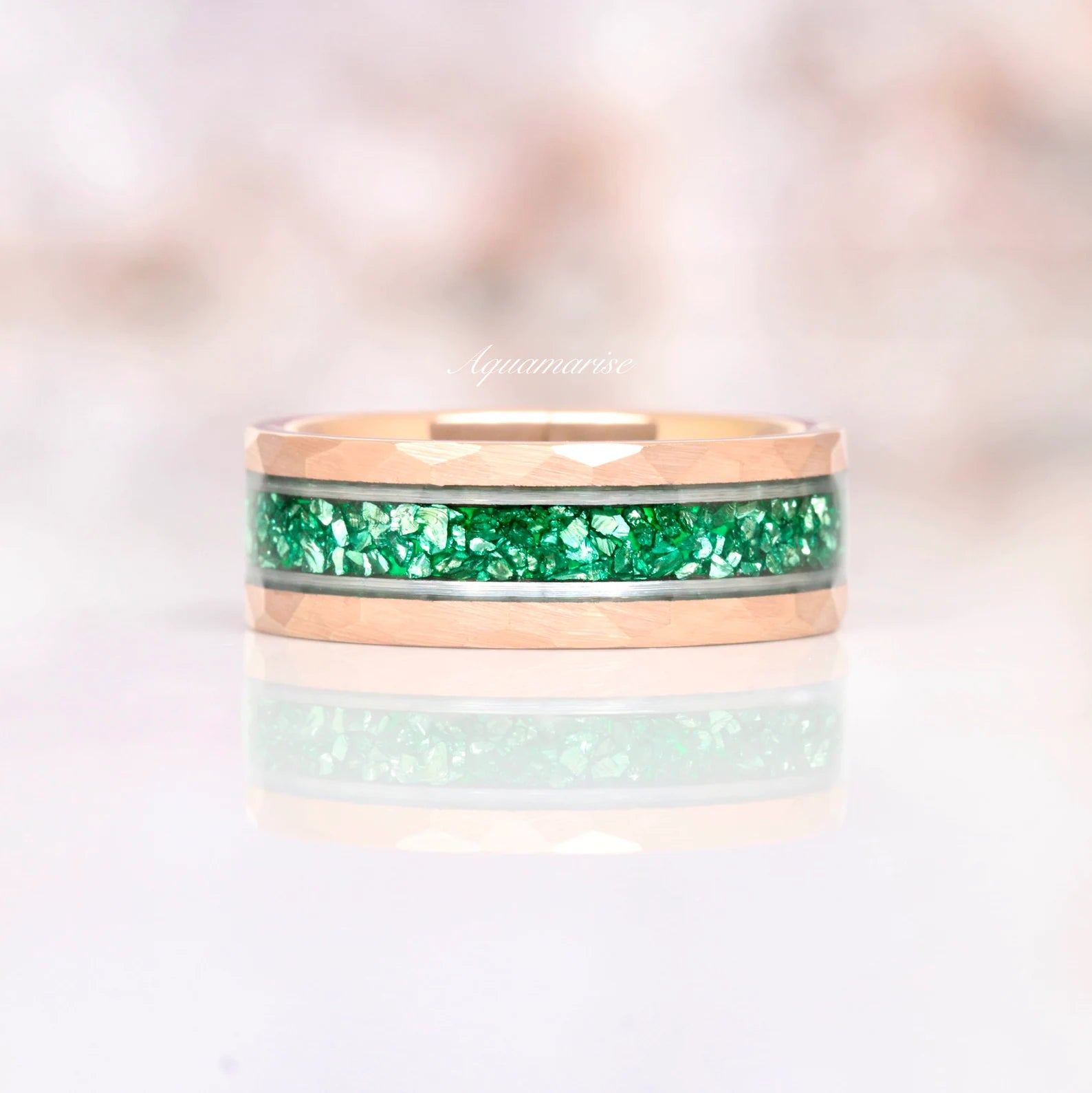 Skye Kite™ Emerald Couple Rings for Women & Men - Matching Wedding Bands, Anniversary Gift for Him & Her - Perfect for Romantic Dates, Proposals, and Special Occasions