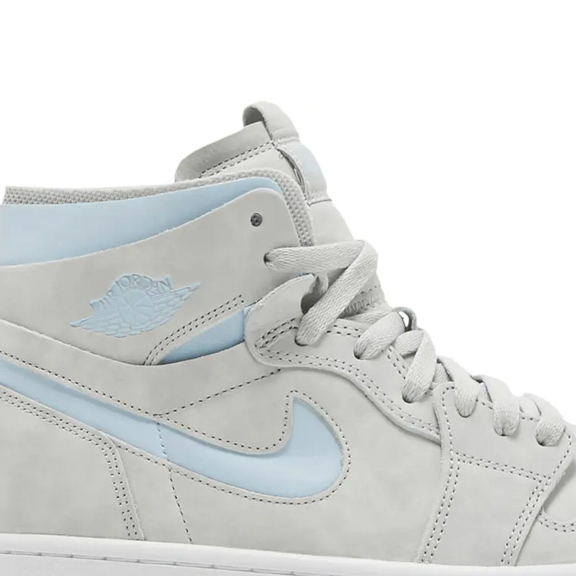 Air Jordan 1 High Zoom CMFT 'Grey Fog' Women's Basketball Shoes (2021) - Comfortable Sneakers for Running, Gym & Streetwear Fashion
