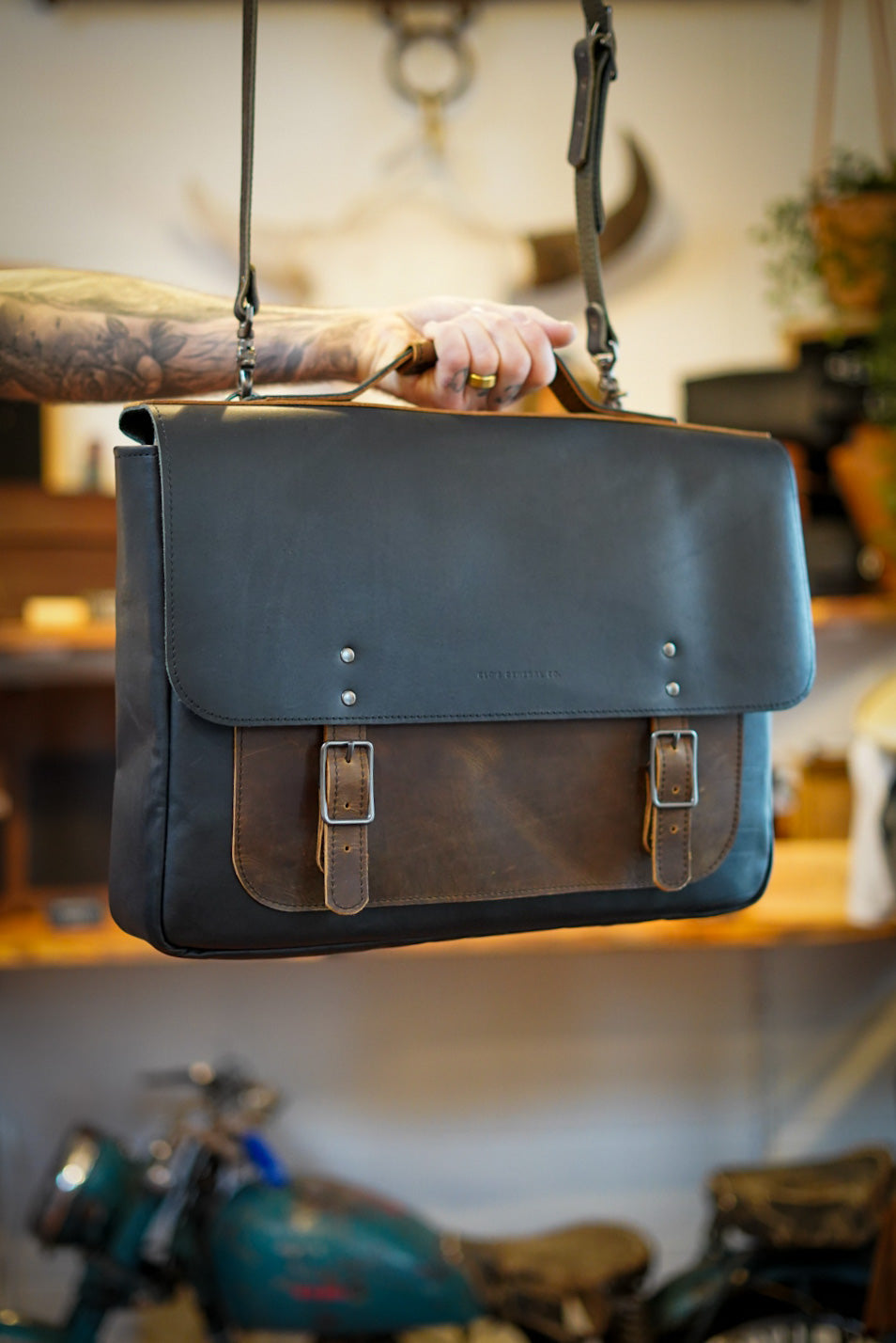 18-Inch Messenger Bag for Men & Women - Durable Leather Shoulder Bag in Black & Water Buffalo Brown - Perfect for Work, Travel & Daily Commute