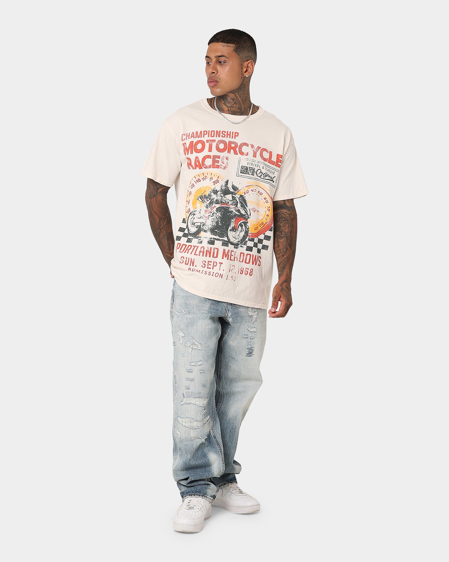 Vintage Portland Meadows T-Shirt - Retro American Thrift Style in Off White | Perfect for Casual Wear, Street Fashion & Vintage Lovers