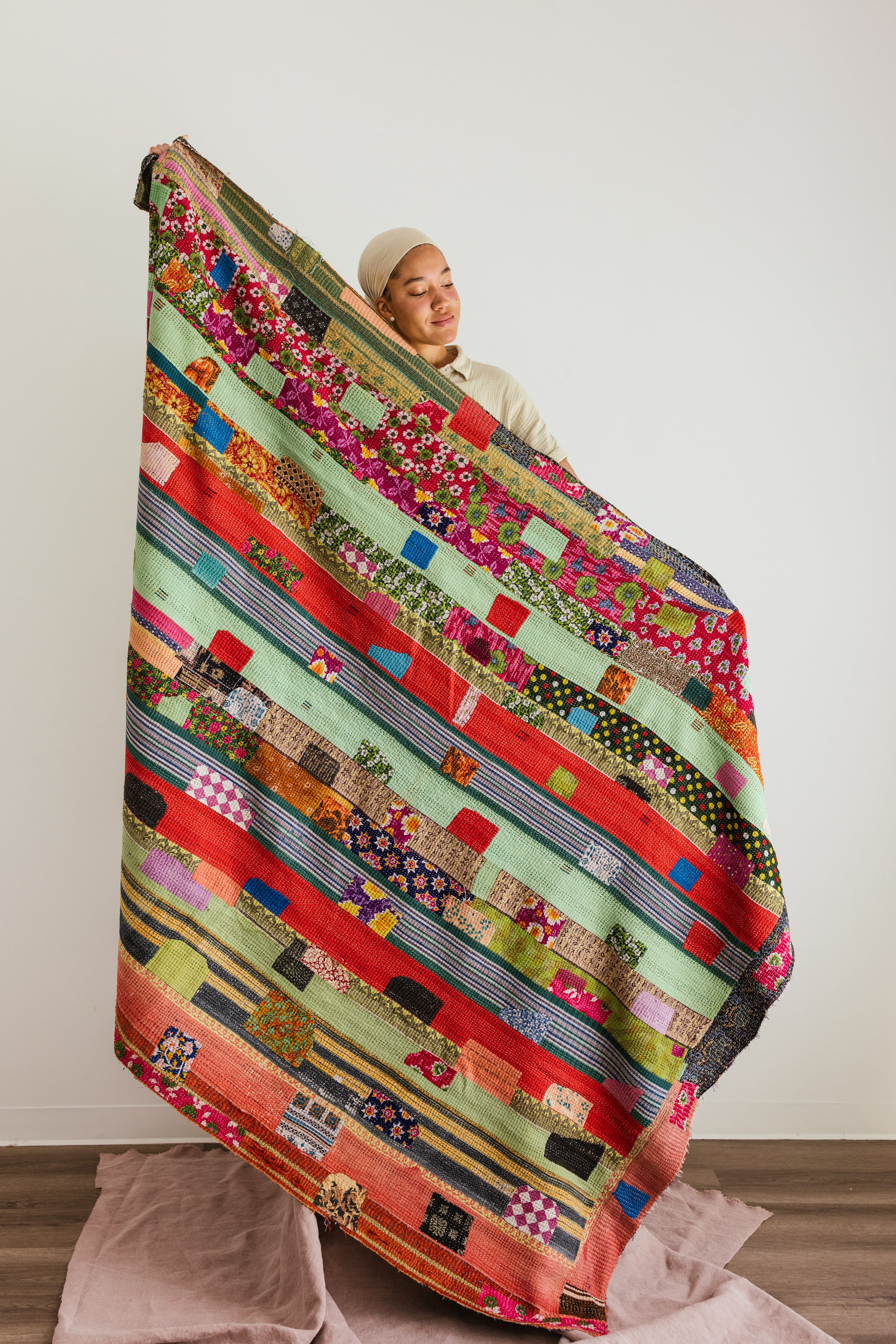 Aloka + BS Quilt #70 - Premium Quality Quilt for Comfortable Sleep - Perfect for Bedroom, Guest Room, and Cozy Home Decor