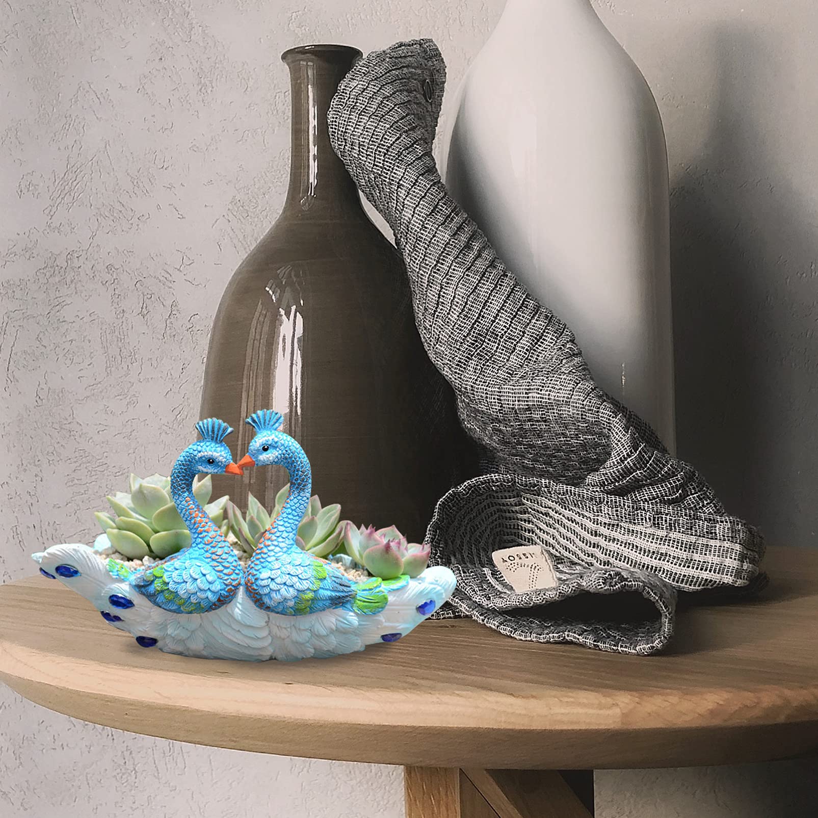 BESPORTBLE Cute Peacock Doll Succulent Flower Pot - Natural Resin Animal Planter for Succulents, Cactus, Garden Decor - Creative Exterior Planter Box for Home, Office, and Outdoor Decor
