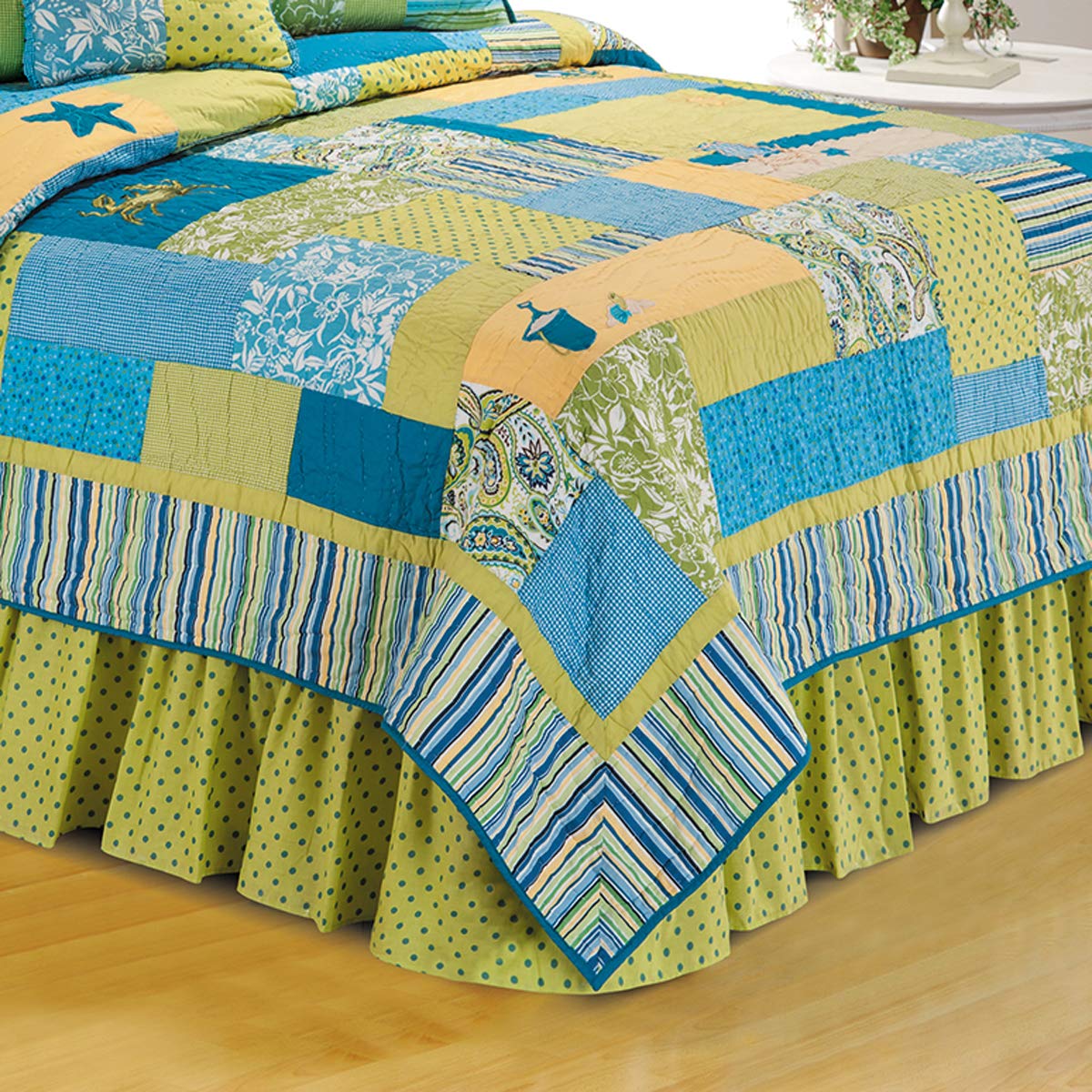 C&F Home Beach Bum Twin Quilt Set - Soft Blue Coastal Bedding for Twin Beds - Perfect for Beach House, Guest Room & Dorm Decor