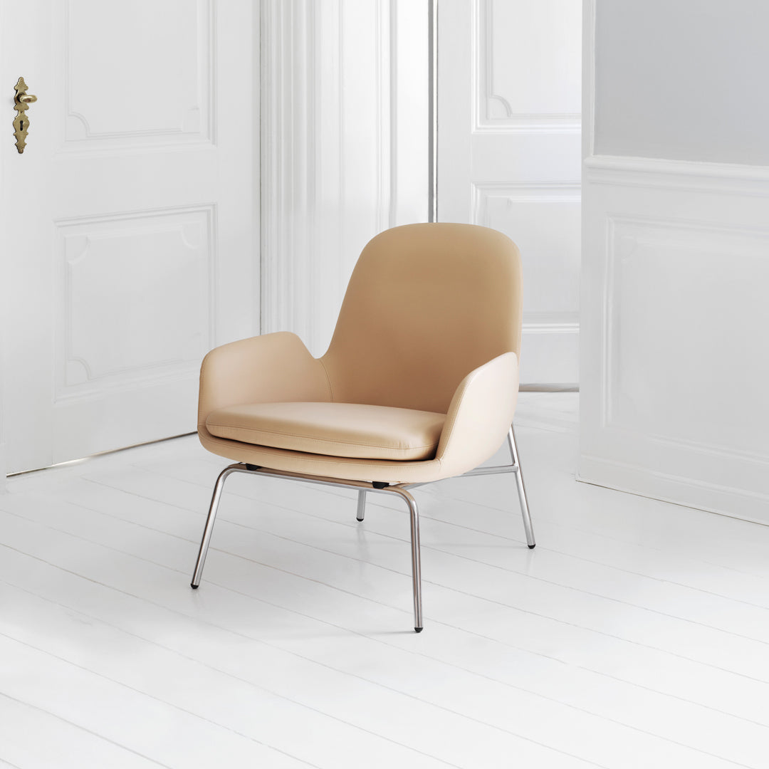 Modern Era Lounge Chair - Low Profile Mid Century Design for Living Room, Bedroom & Office - Comfortable Relaxing Armchair with Wooden Legs