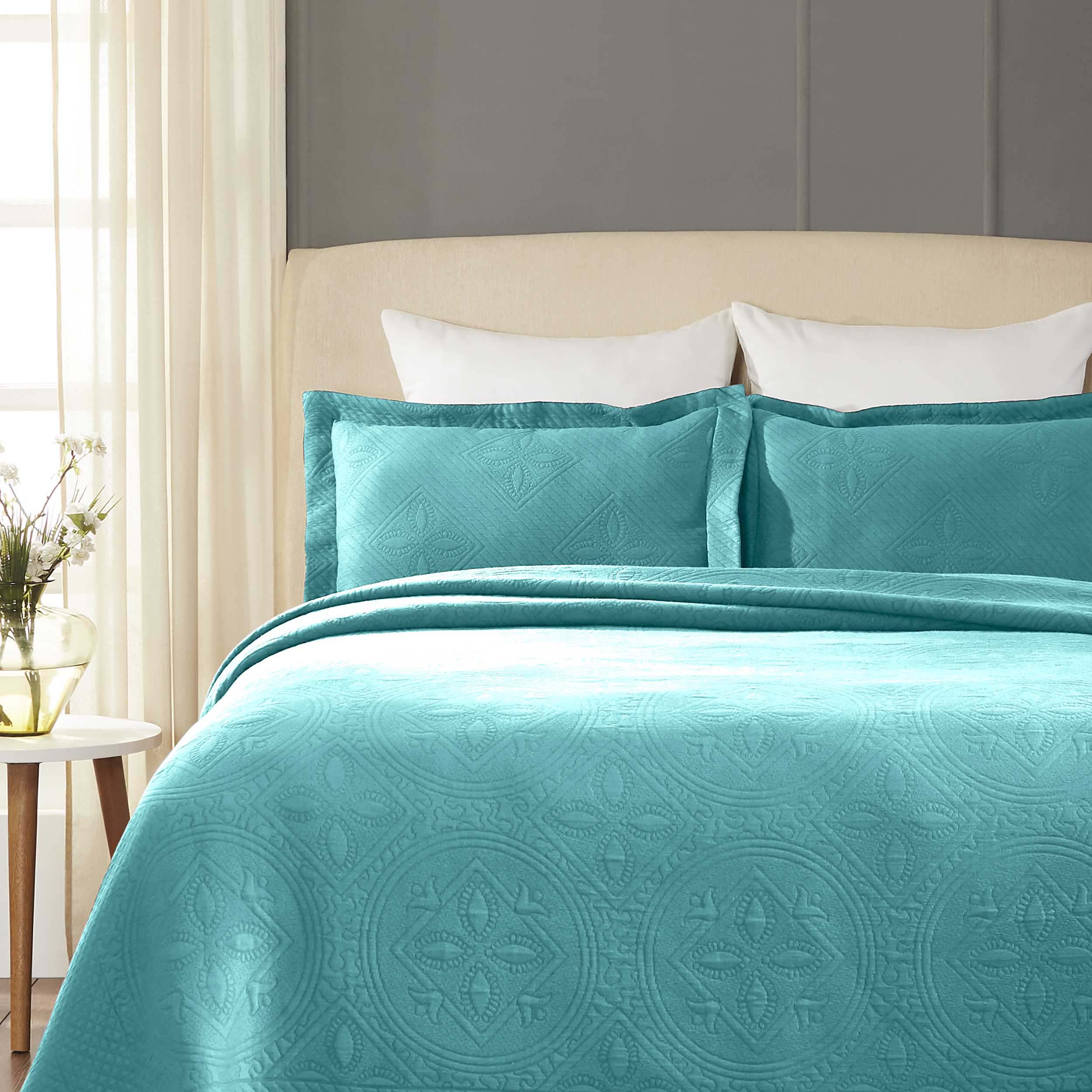 Celtic Circle Jacquard Matelasse Cotton Bedspread Set - Queen Size Luxury Bedding with Intricate Design for Master Bedroom Decor
