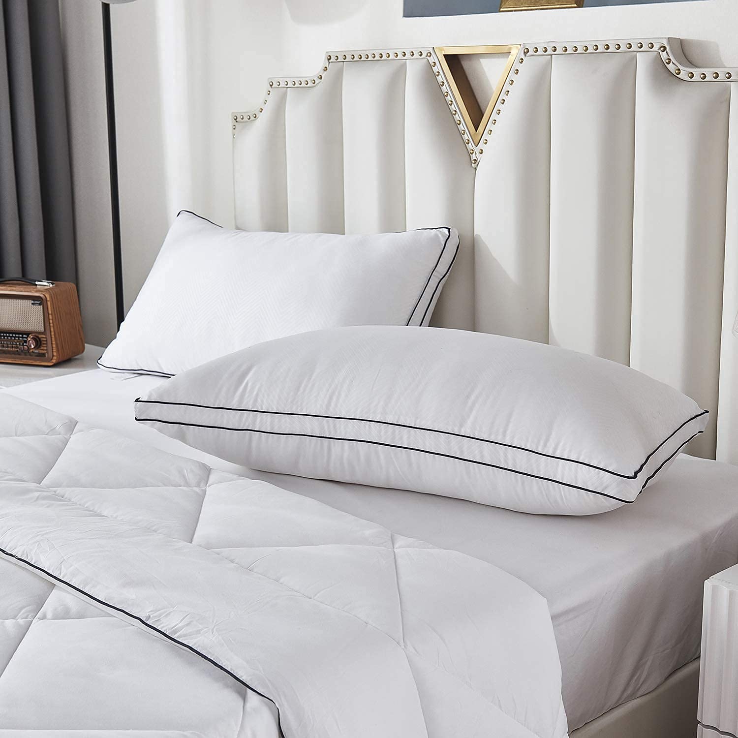Premium Bed Pillows for Sleeping (2 Pack) - Luxury Plush Soft Pillows for Home & Hotel Use, Breathable Microfiber Cover, Skin-Friendly Support for Side & Back Sleepers (Queen Size) - Ideal for Bedroom, Guest Room & Travel Comfort