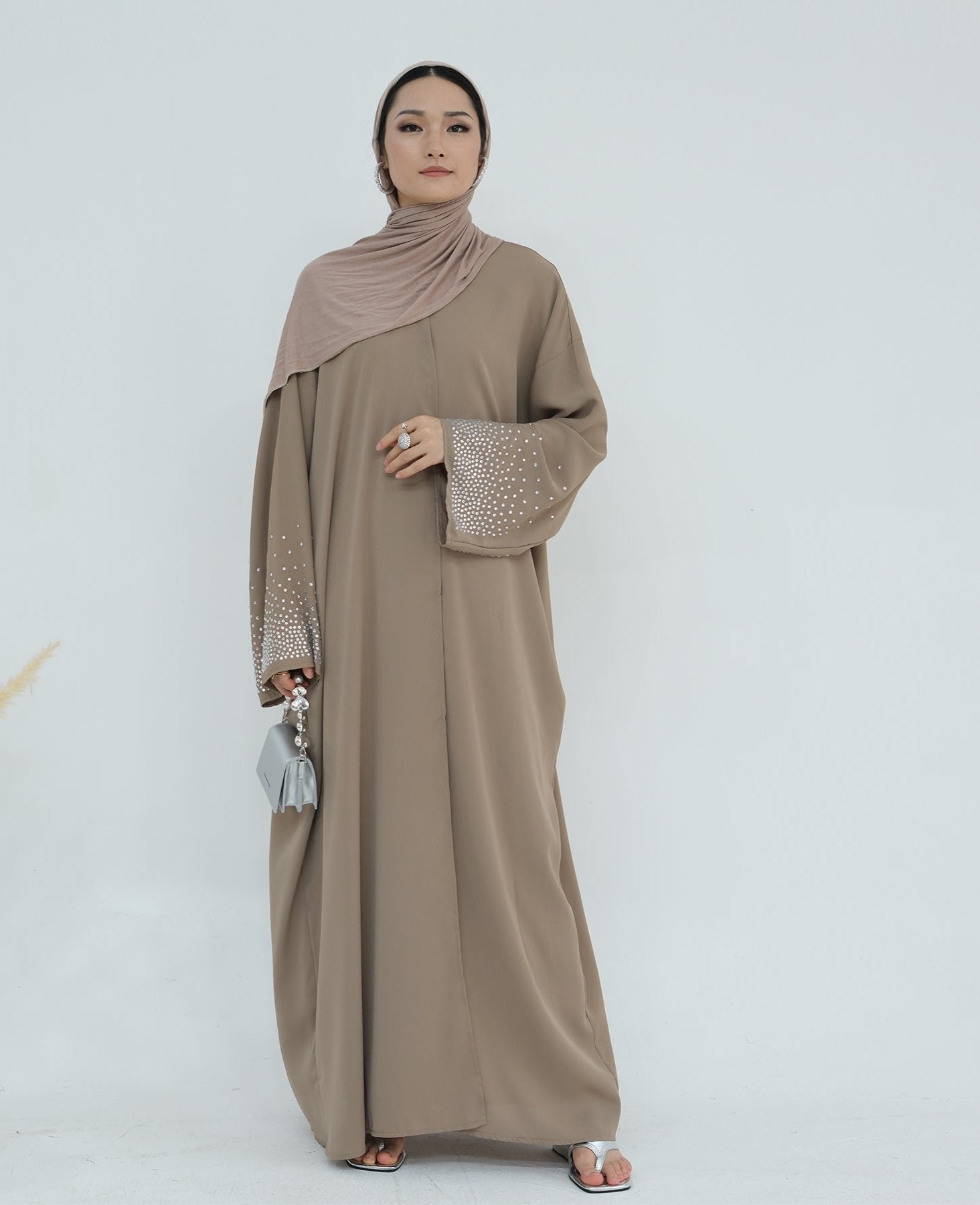 Elegant Mariya Rhinestone Open Abaya Kimono - Beige Muslim Prayer Dress for Women | Perfect for Eid, Wedding & Special Occasions