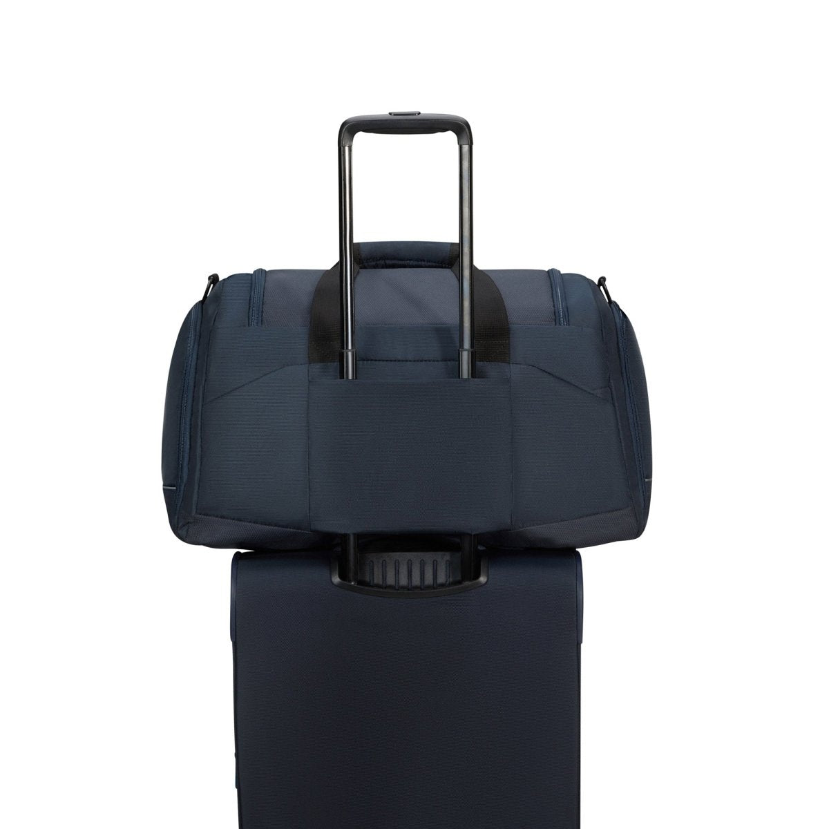 American Tourister Summerride Duffle Bag - Lightweight Travel Duffel for Gym, Weekend Trips & Sports Gear | Perfect Carry-On for Air Travel & Beach Getaways