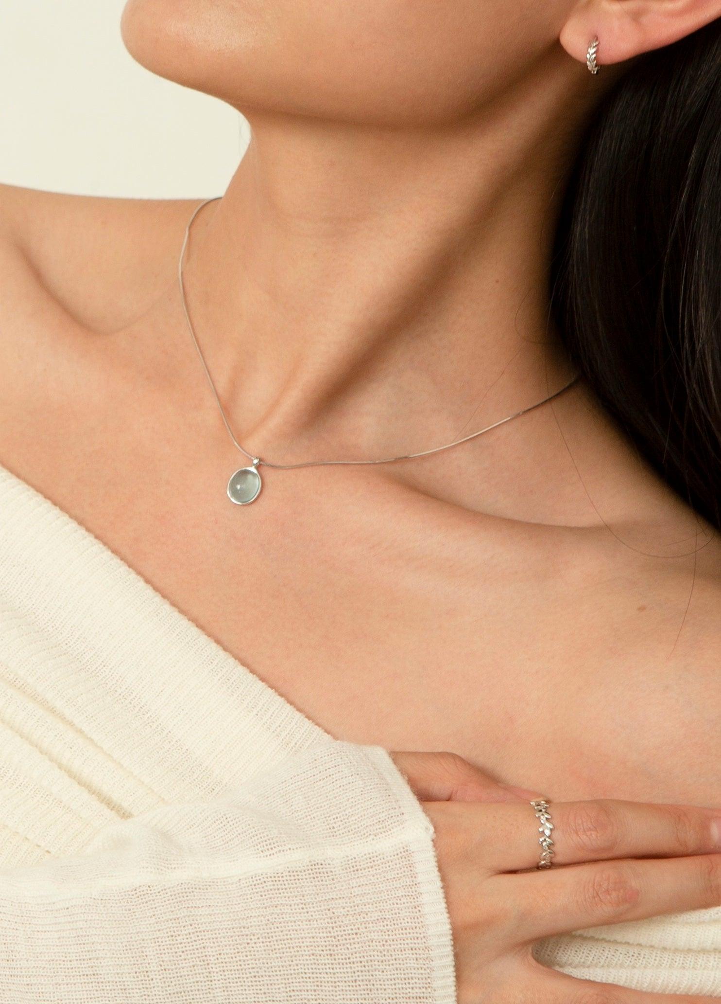 Natural Aquamarine Stone Necklace for Women - Elegant Blue Gemstone Jewelry Gift for Birthday, Anniversary & Everyday Wear