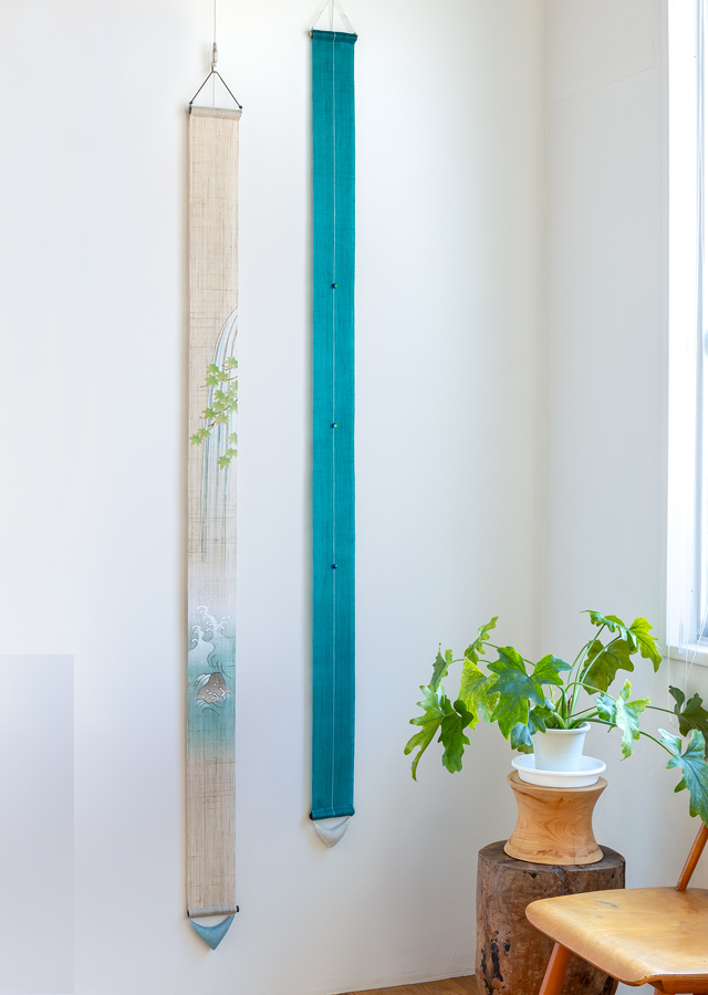 Hand-Dyed Linen Japanese Narrow Tapestry with Hotaru Glass - Green Glass Kyoto Noren, Traditional Japanese Wall Hanging Scroll for Home Decor, Room Divider & Zen Interior Design