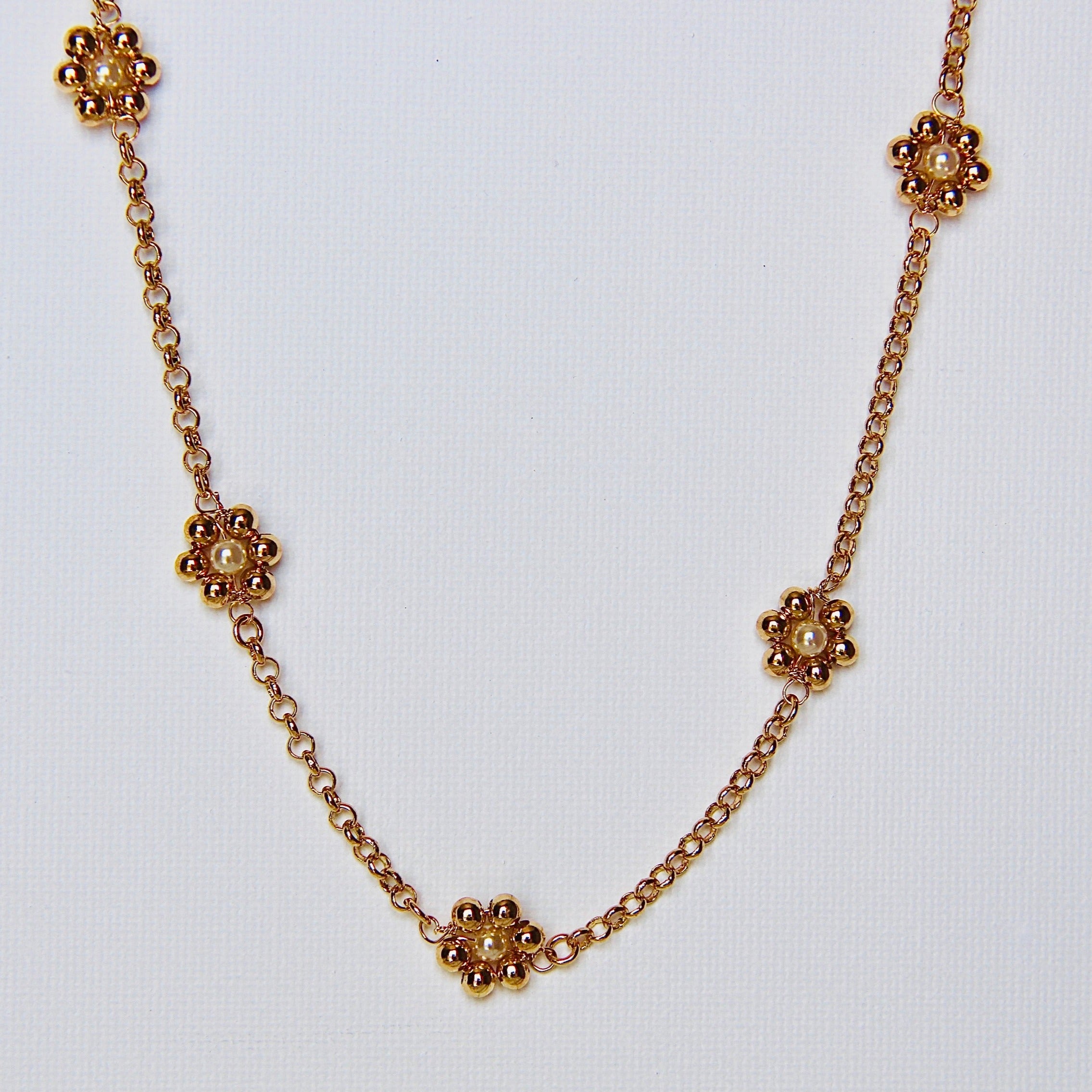 Gold Filled Flower Choker Necklace - 16 Inch Adjustable Vintage Floral Jewelry for Women, Perfect for Weddings, Parties & Boho Fashion