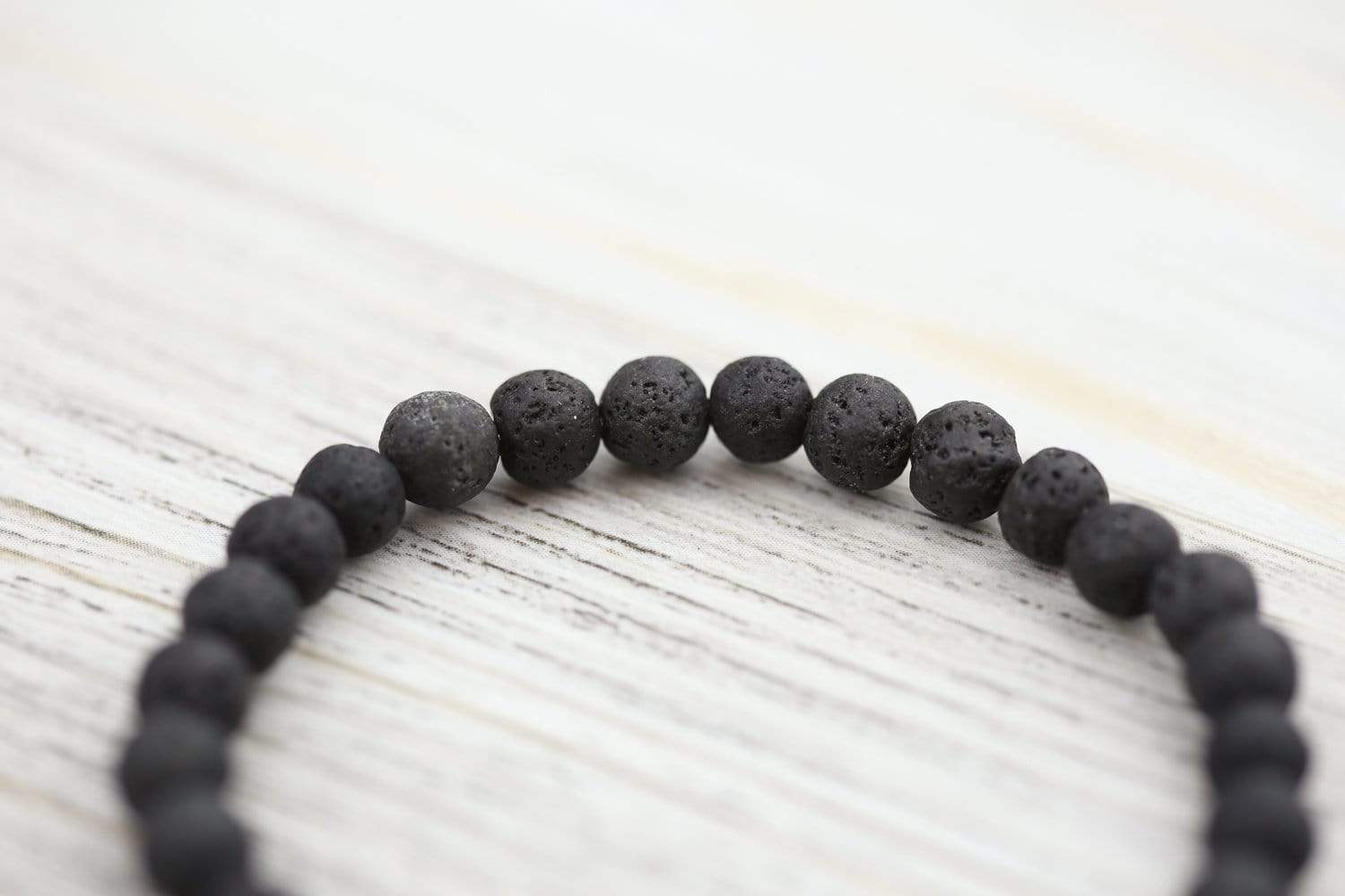 Grounding Earth Bracelet for Men & Women - Anti-Static EMF Protection & Stress Relief - Natural Healing & Wellness Accessory for Yoga, Meditation & Outdoor Activities