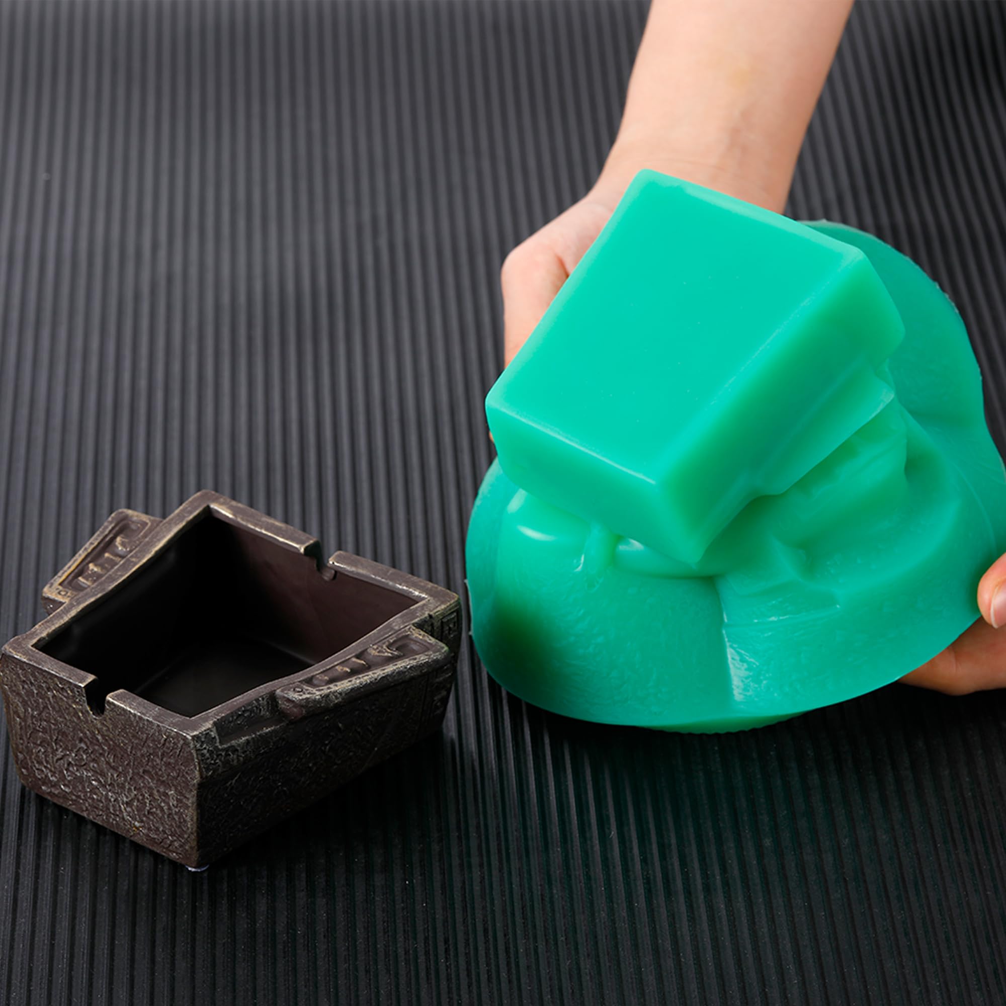 BBDINO 70.56 Oz Super Elastic Liquid Silicone Rubber Mold Making Kit - 1:1 Volume Ratio for DIY 3D Resin Casting, Jewelry, Soap & Candle Molds - Jade Green Food Safe Silicone for Arts & Crafts Projects