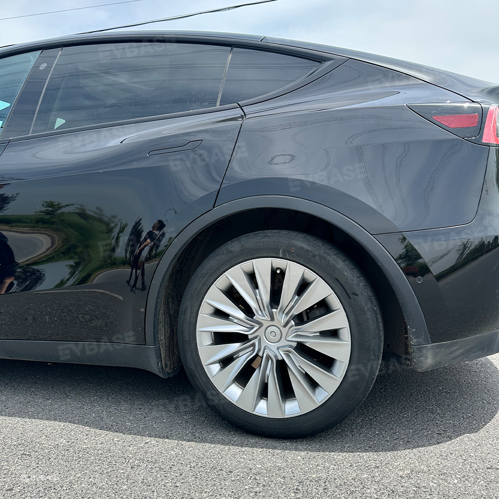 Tesla Model Y 19