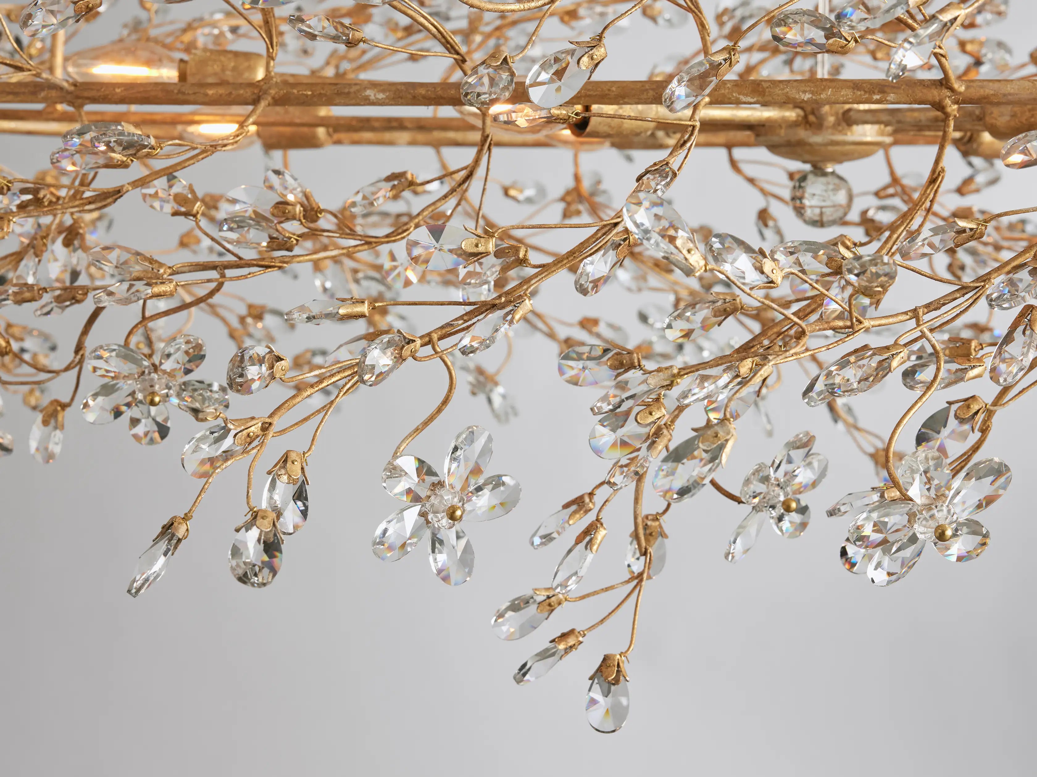Fiore Oval Chandelier 62'' 74'' - Modern Crystal Ceiling Light Fixture for Dining Room, Living Room & Bedroom | Elegant Lighting for Home Decor