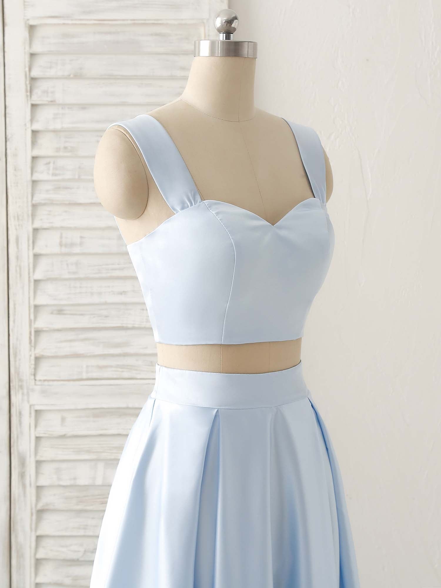 Elegant Light Blue Two-Piece Satin Prom Dress | Formal Evening Gown for Women | Perfect for Homecoming, Prom Night & Special Occasions