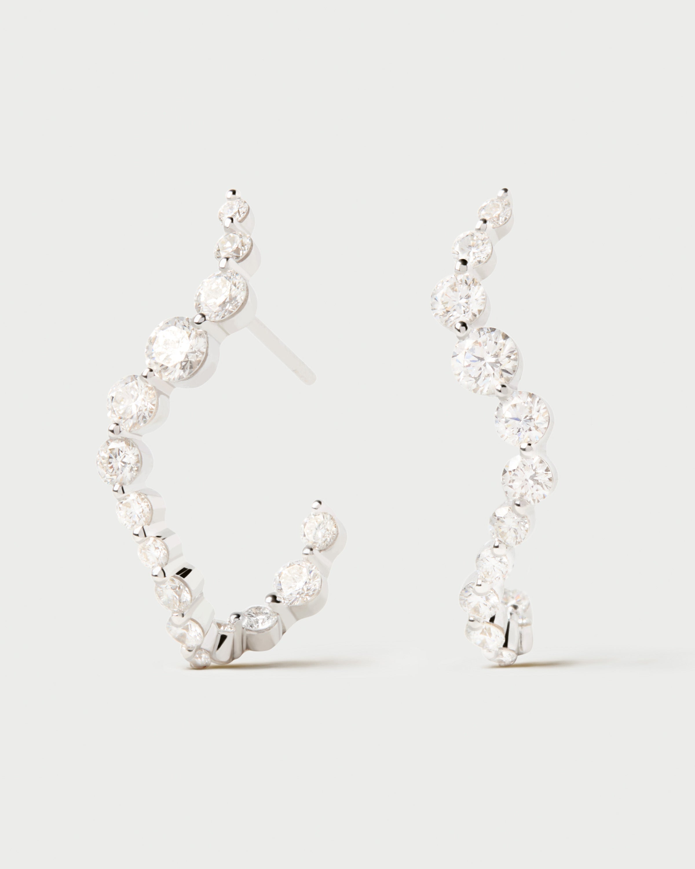 14K White Gold Mini Venus Hoop Earrings with Diamonds - Elegant & Dainty Jewelry for Women, Perfect for Everyday Wear, Parties & Special Occasions