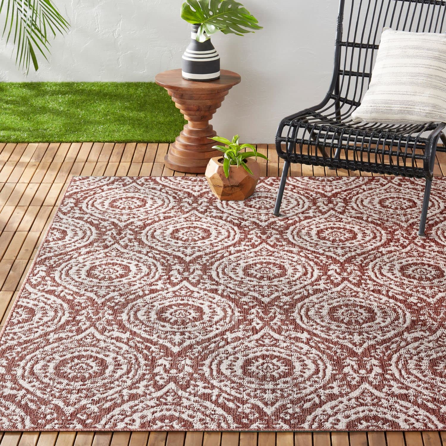 Nicole Miller New York Patio Country Zoe Moroccan Damask Indoor/Outdoor Area Rug - Terracotta/Ivory - 7'9