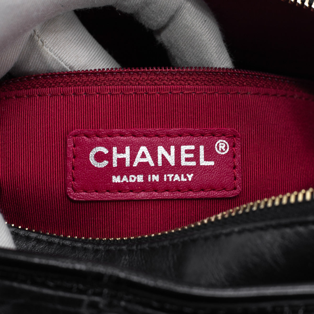 Chanel Gabrielle Medium Black Hobo Bag - Luxury Designer Handbag for Women, Perfect for Everyday Use & Special Occasions