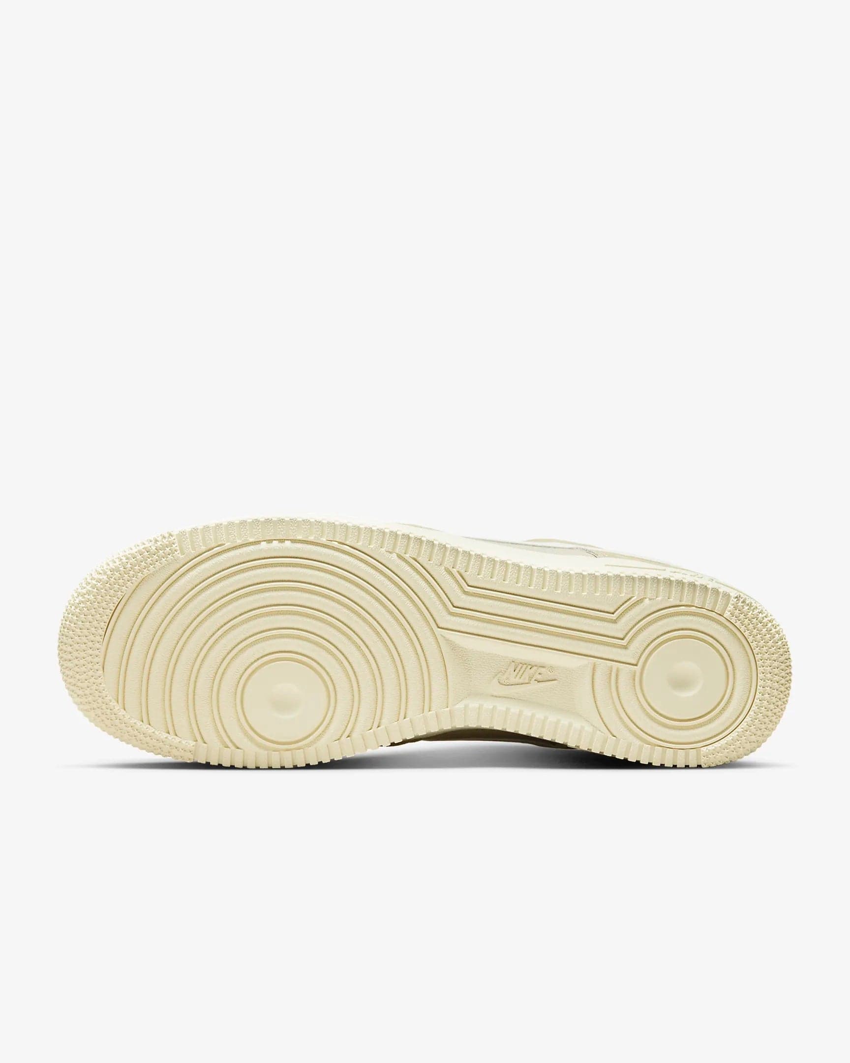 Nike Air Force 1 '07 LV8 Sneakers - Men's/Women's White Leather Basketball Shoes - Perfect for Casual Wear, Street Style & Sneaker Collection