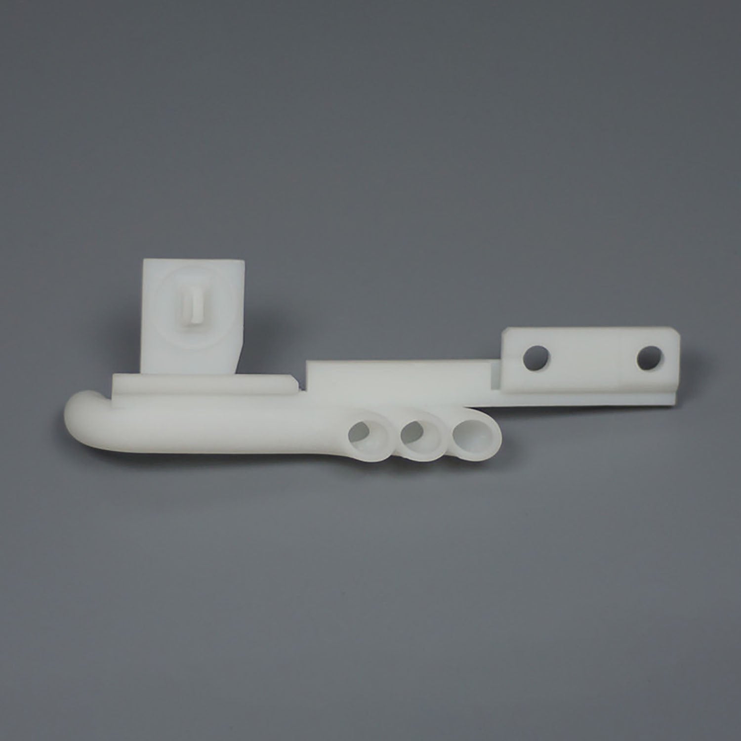 1/14 Scale Plastic Chimney Exhaust Pipe for Tamiya RC Tractor Truck SC R620 56514 - DIY Upgrade Parts for Remote Control Lorry Car Models - Perfect for RC Enthusiasts & Model Customization Projects