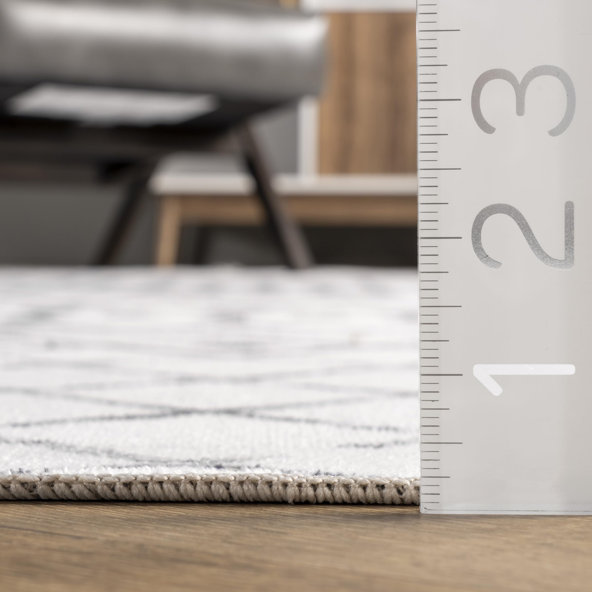 nuLOOM 8' Round SpinClean Machine Washable Stain-Resistant Area Rug with Non-Slip Backing - Soft Low Profile for Living Room, Bedroom & Dining Room - Blythe Grey | Perfect for High Traffic Areas, Pet-Friendly & Easy Cleaning