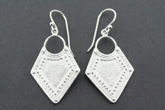 Stylish Fibula Earrings for Women - Trendy Boho Jewelry Gift for Everyday Wear & Special Occasions
